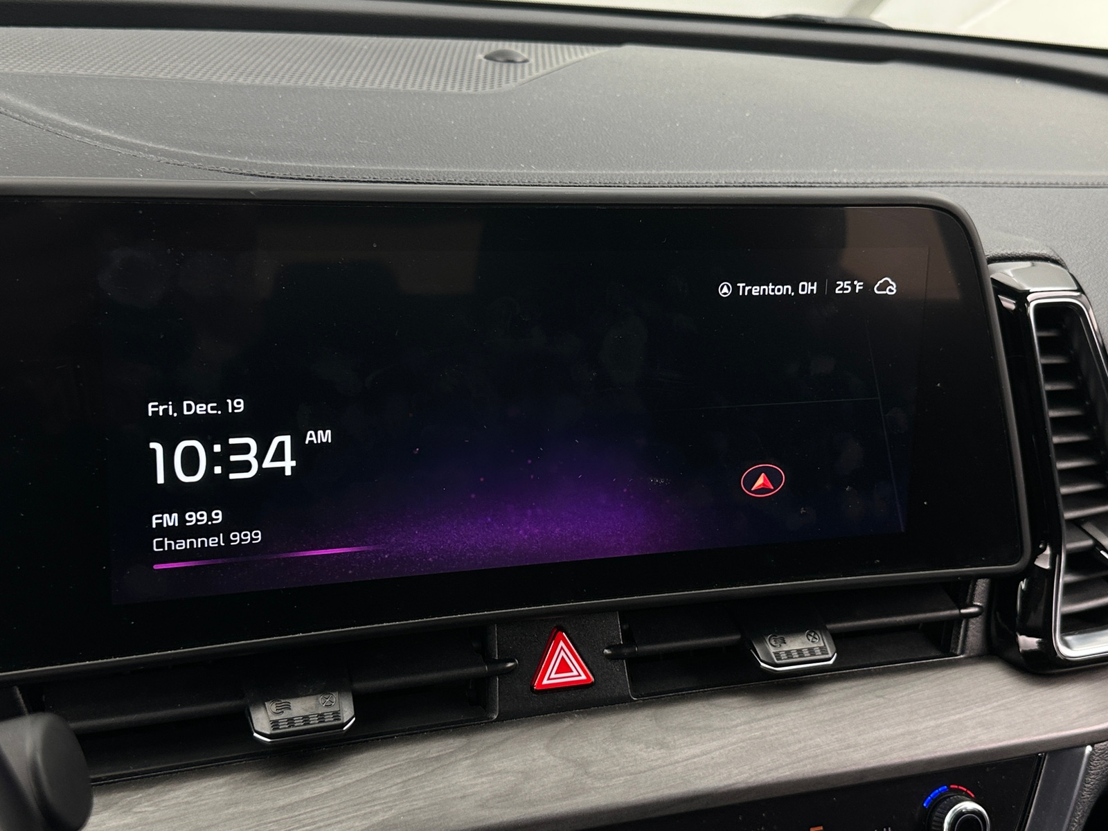 Thumbnail: 2023 Kia Sportage - 3