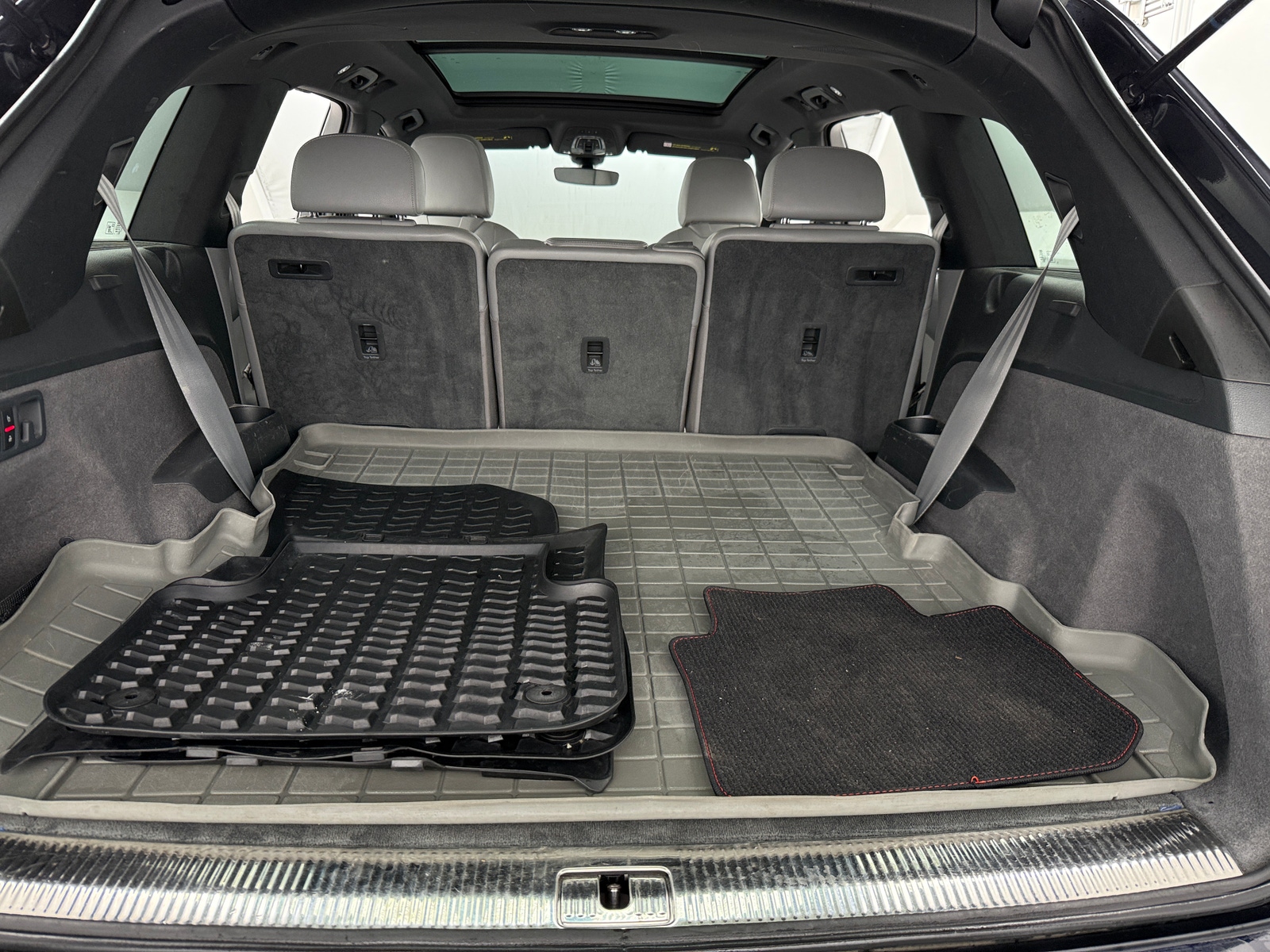 Thumbnail: 2017 Audi Q7 - 6