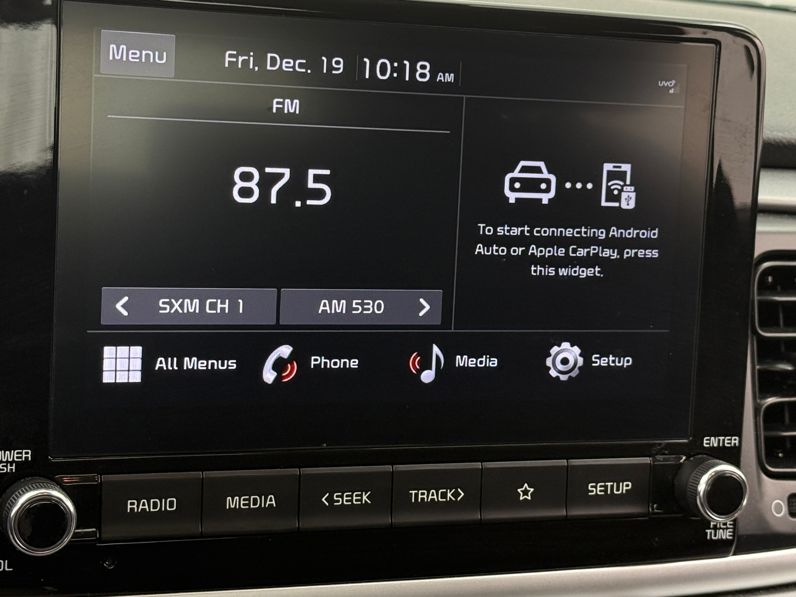 Thumbnail: 2022 Kia Rio - 4