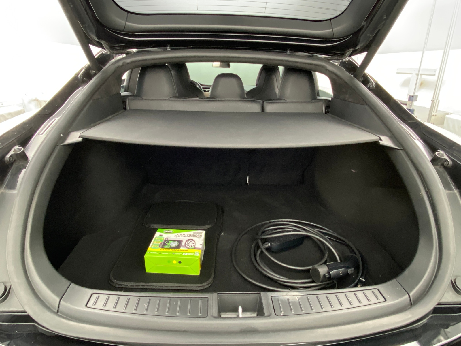 Thumbnail: 2017 Tesla Model S - 6