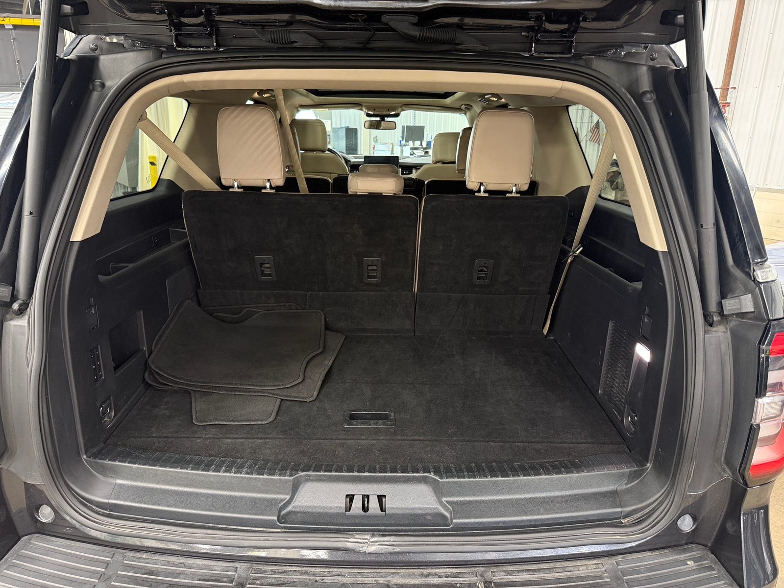 Thumbnail: 2024 Ford Expedition MAX - 6