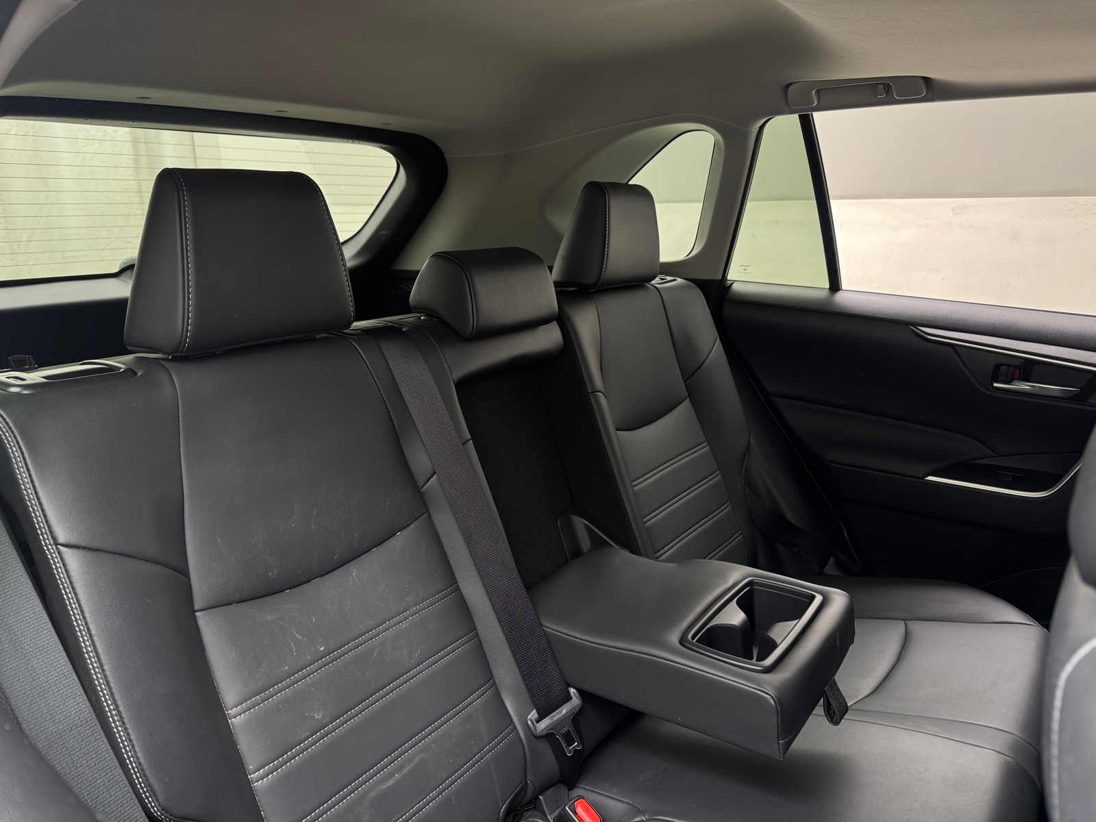 Thumbnail: 2022 Toyota RAV4 - 5