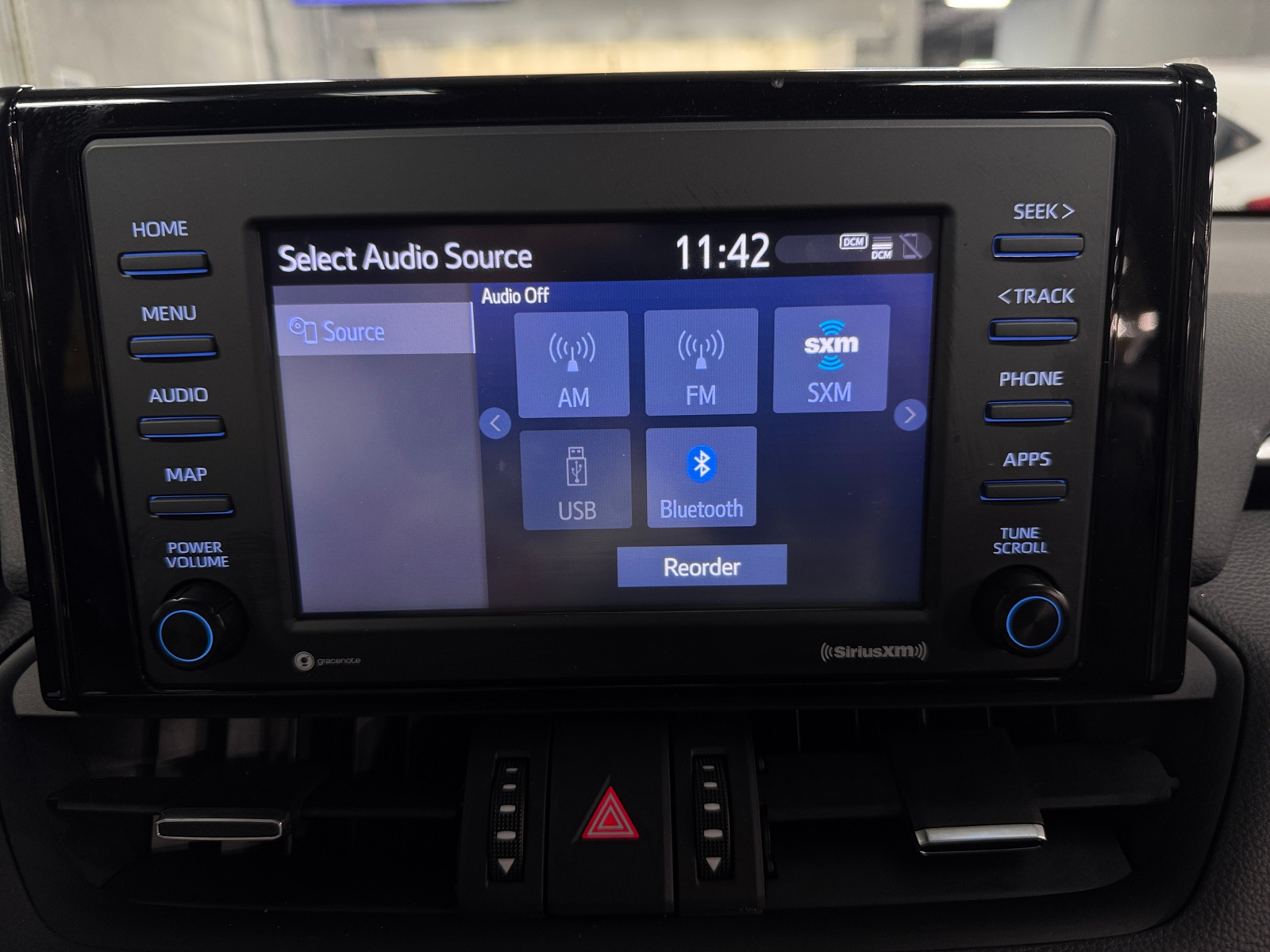 Thumbnail: 2022 Toyota RAV4 - 3