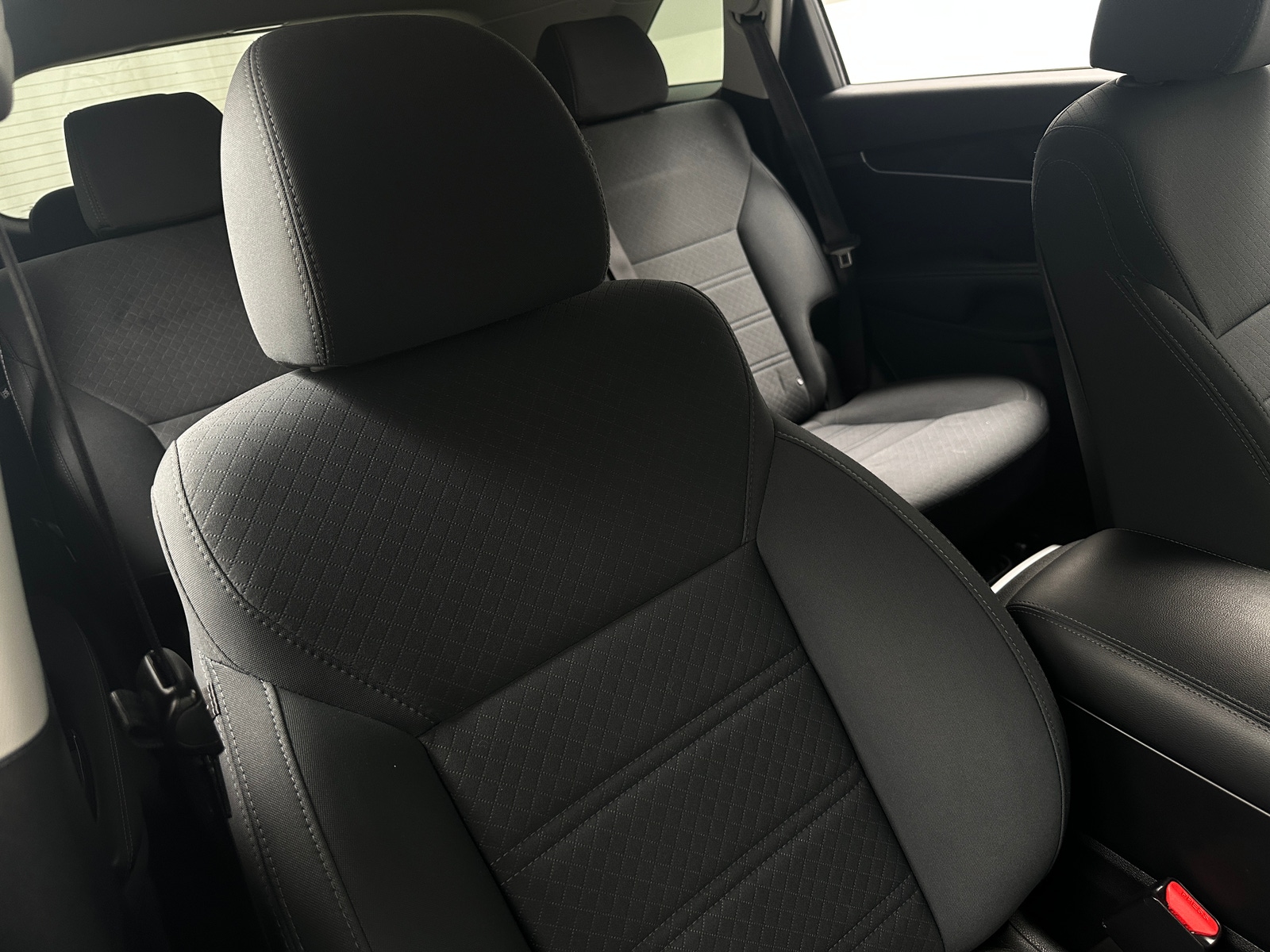 Thumbnail: 2020 Kia Sorento - 2