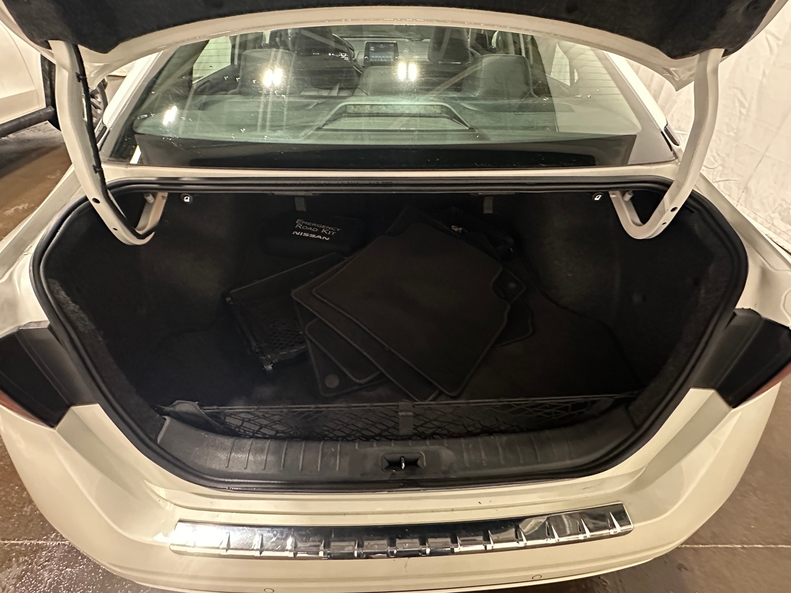 Thumbnail: 2019 Nissan Altima - 6