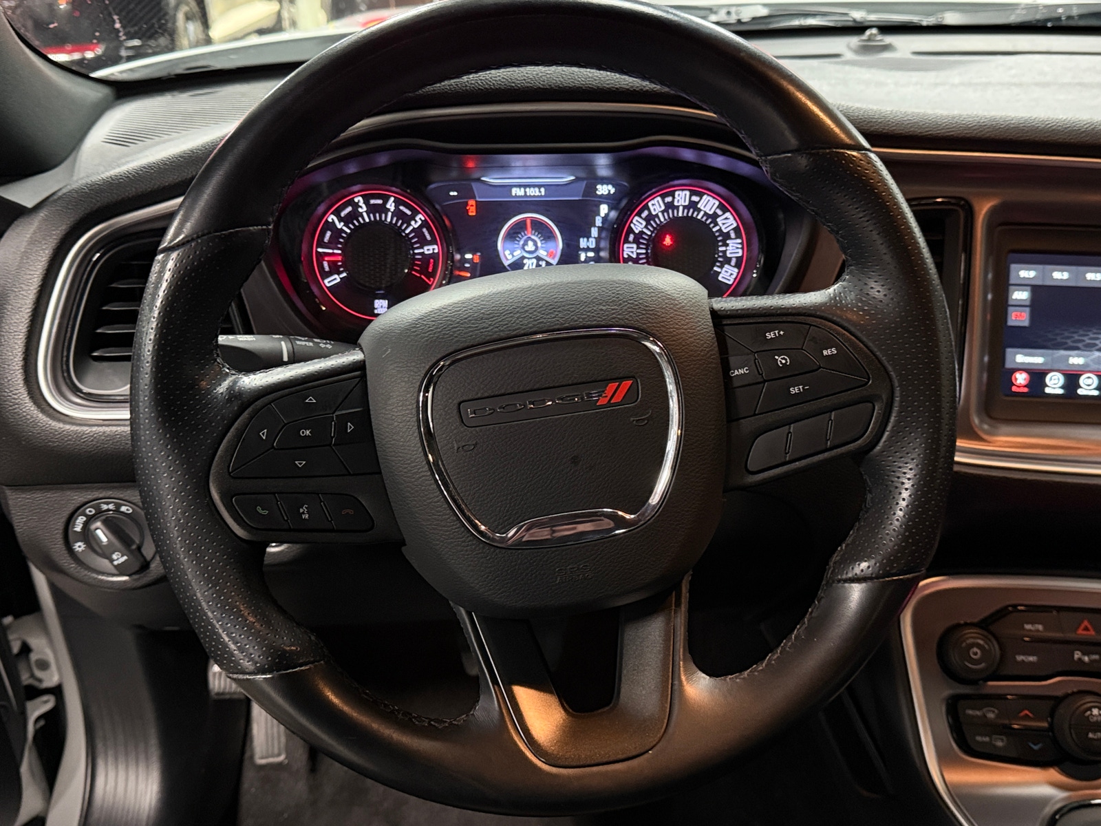 Thumbnail: 2021 Dodge Challenger - 4