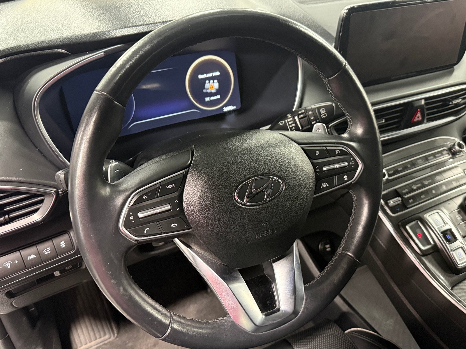 Thumbnail: 2023 Hyundai Santa Fe - 4