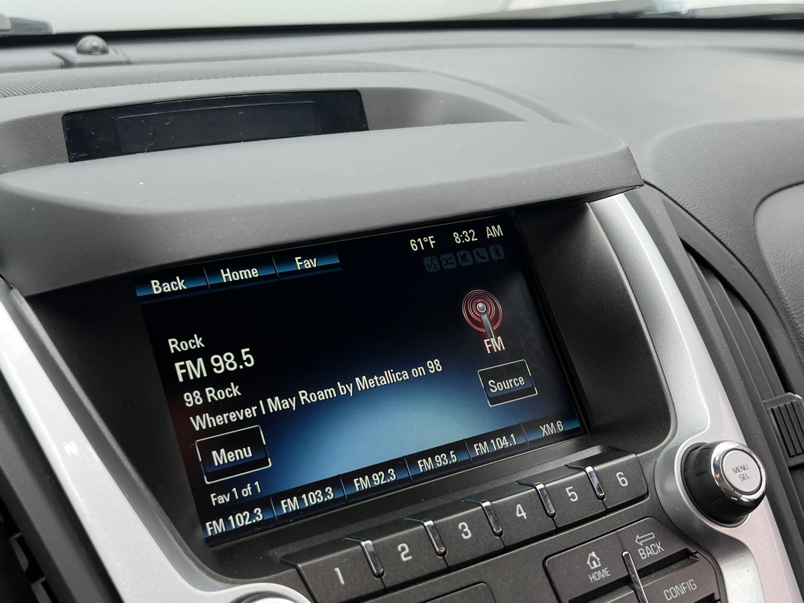 Thumbnail: 2013 Chevrolet Equinox - 3