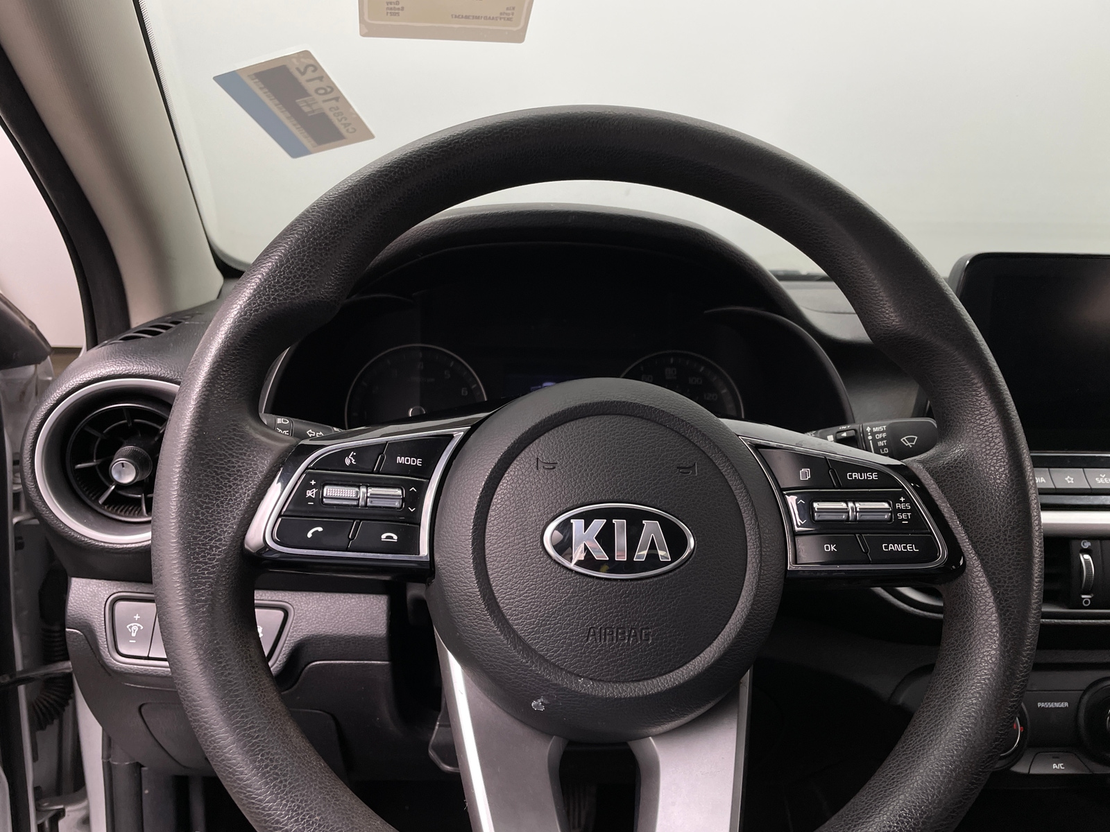 Thumbnail: 2021 Kia Forte - 4