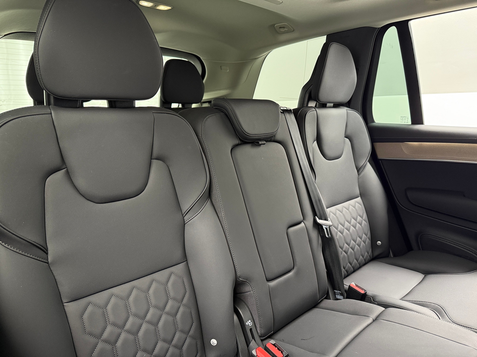 Thumbnail: 2025 Volvo XC90 - 5