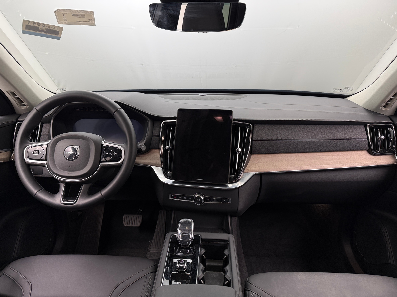 Thumbnail: 2025 Volvo XC90 - 2