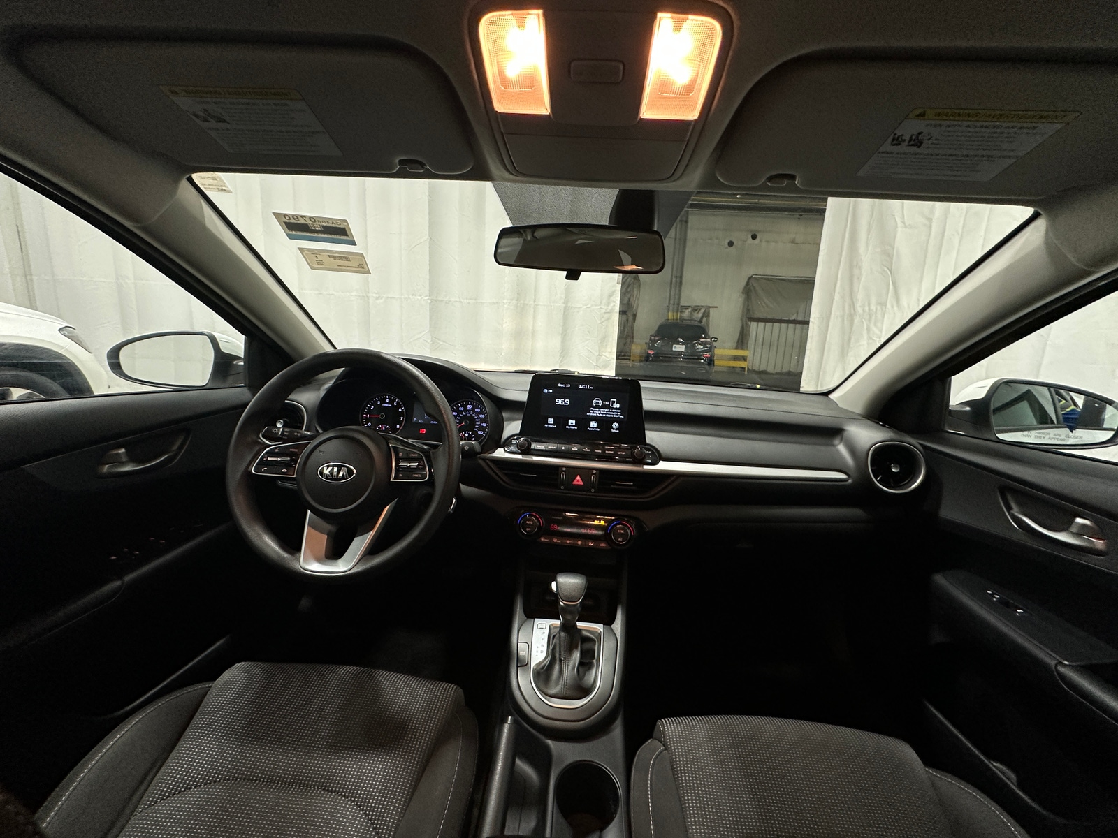 Thumbnail: 2019 Kia Forte - 3