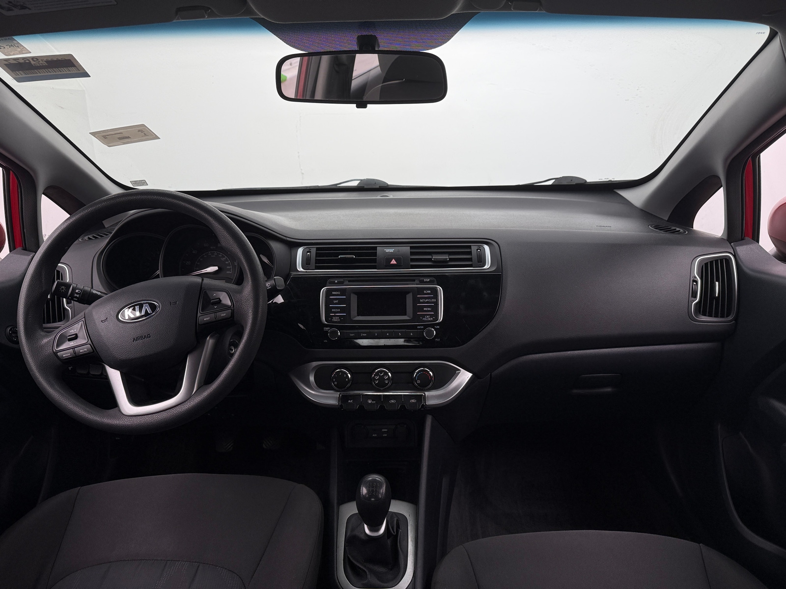 Thumbnail: 2017 Kia Rio - 3