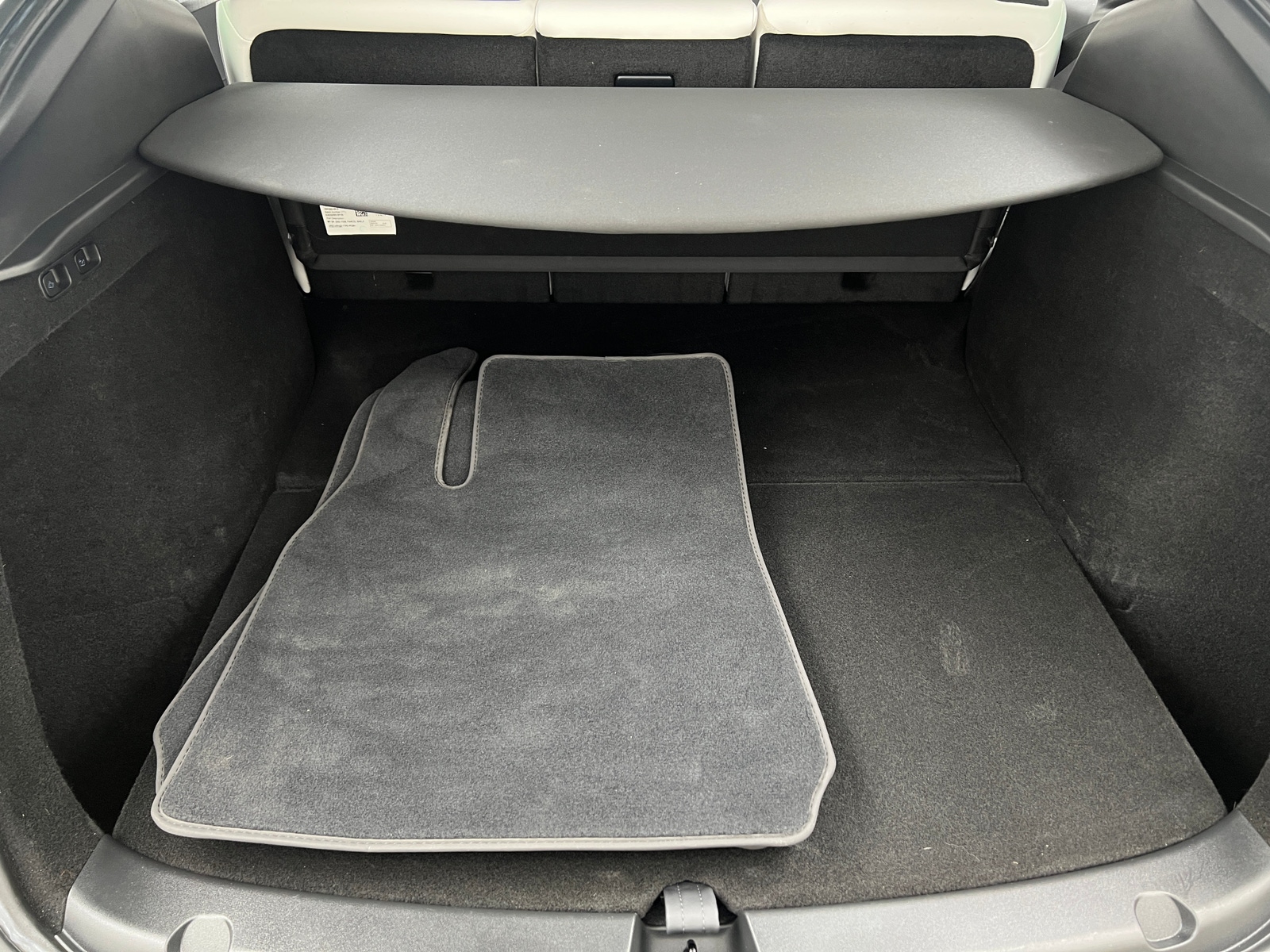 Thumbnail: 2024 Tesla Model Y - 6