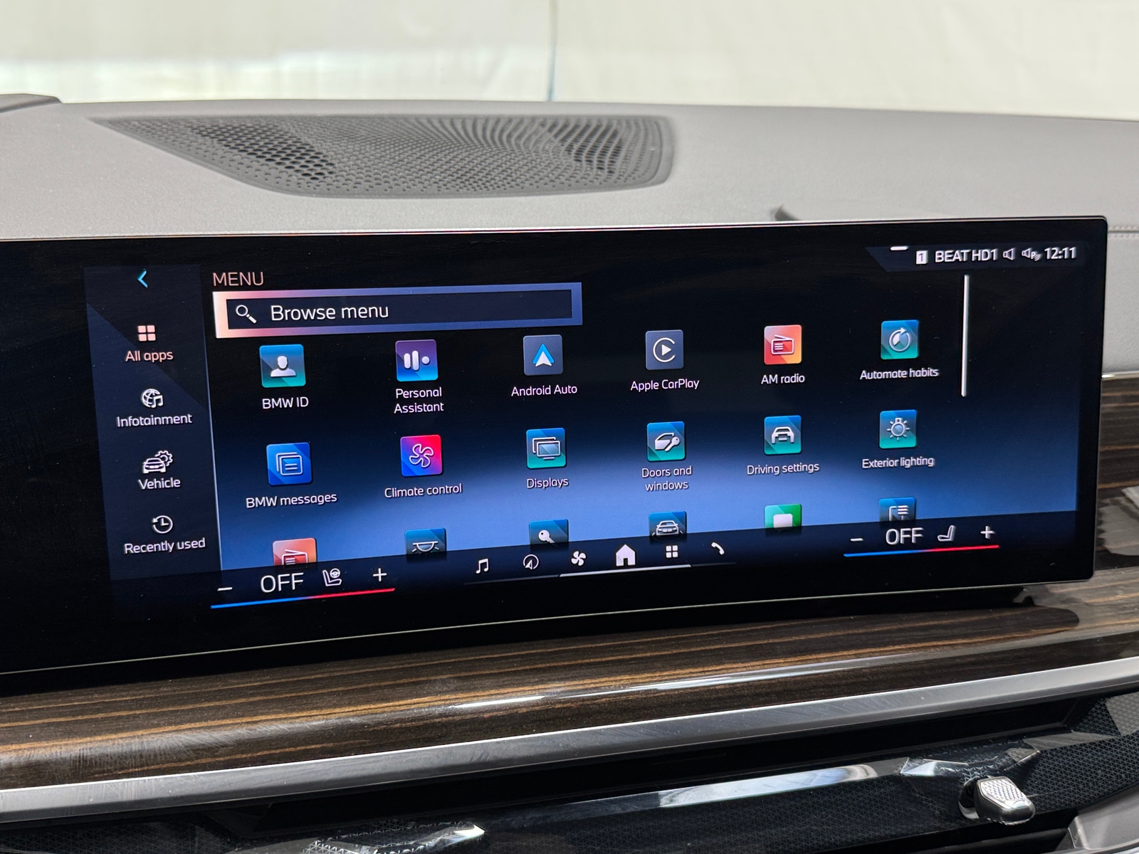 Thumbnail: 2025 BMW X5 - 3