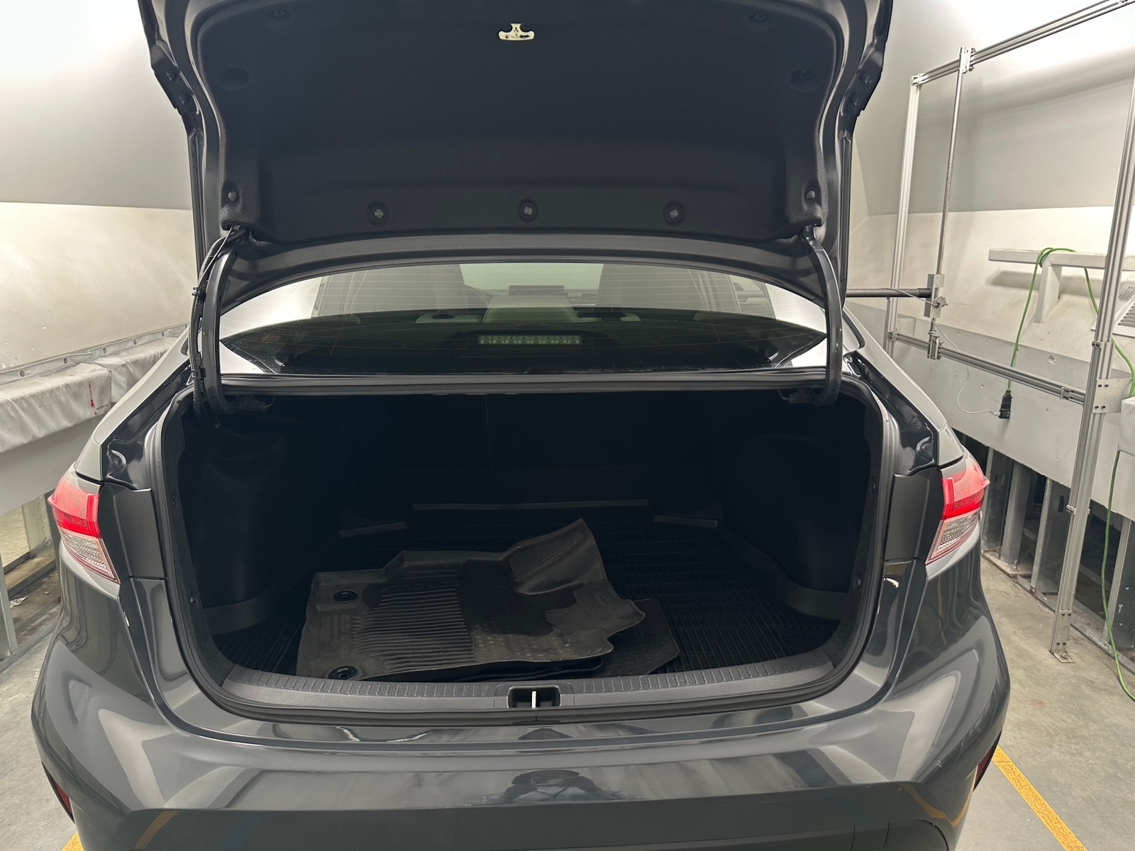 Thumbnail: 2023 Toyota Corolla - 6