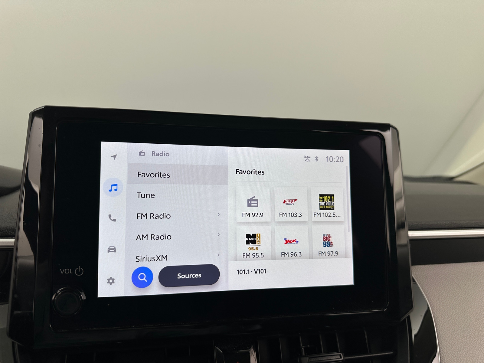 Thumbnail: 2023 Toyota Corolla - 3