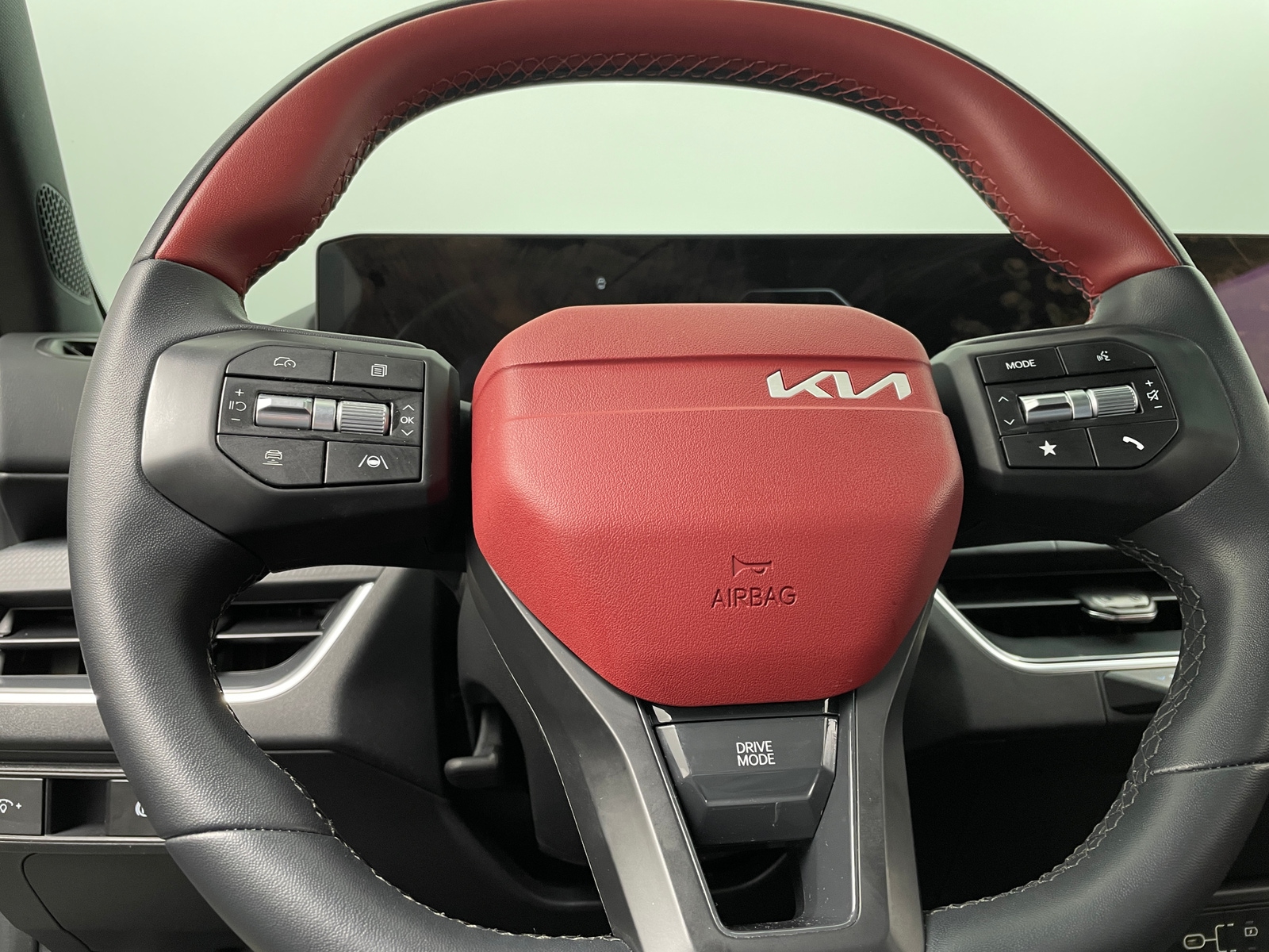 Thumbnail: 2025 Kia K4 - 4