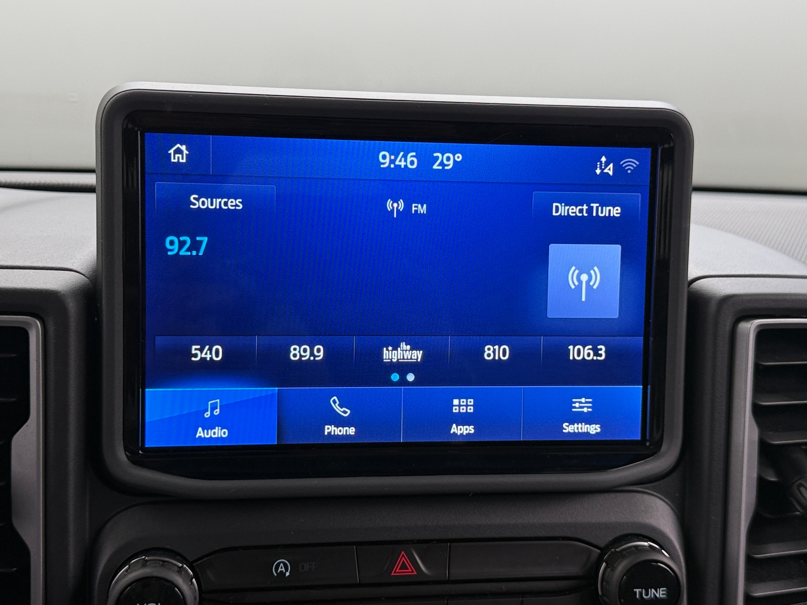 Thumbnail: 2021 Ford Bronco Sport - 4