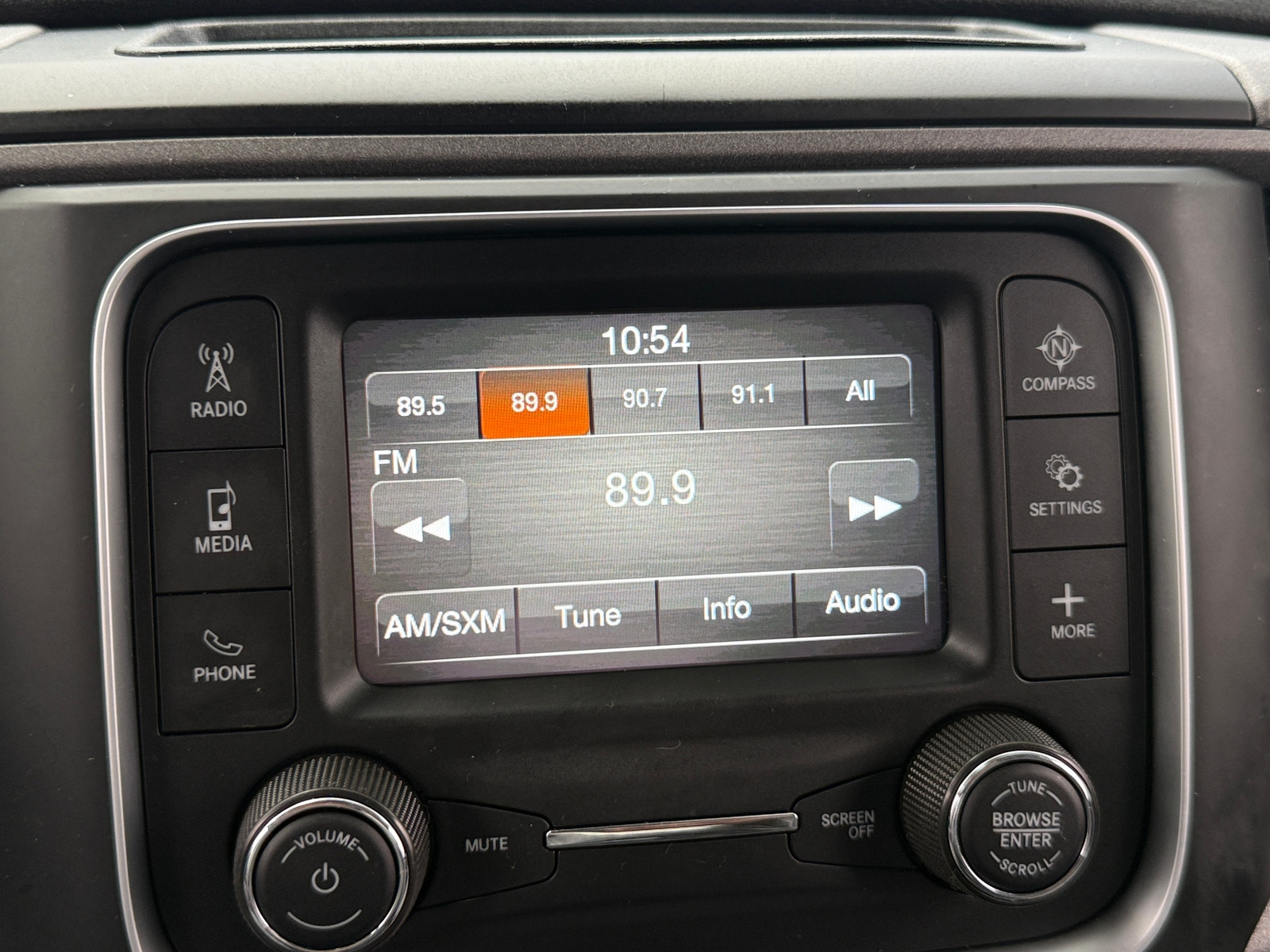 Thumbnail: 2022 RAM 1500 Classic - 4