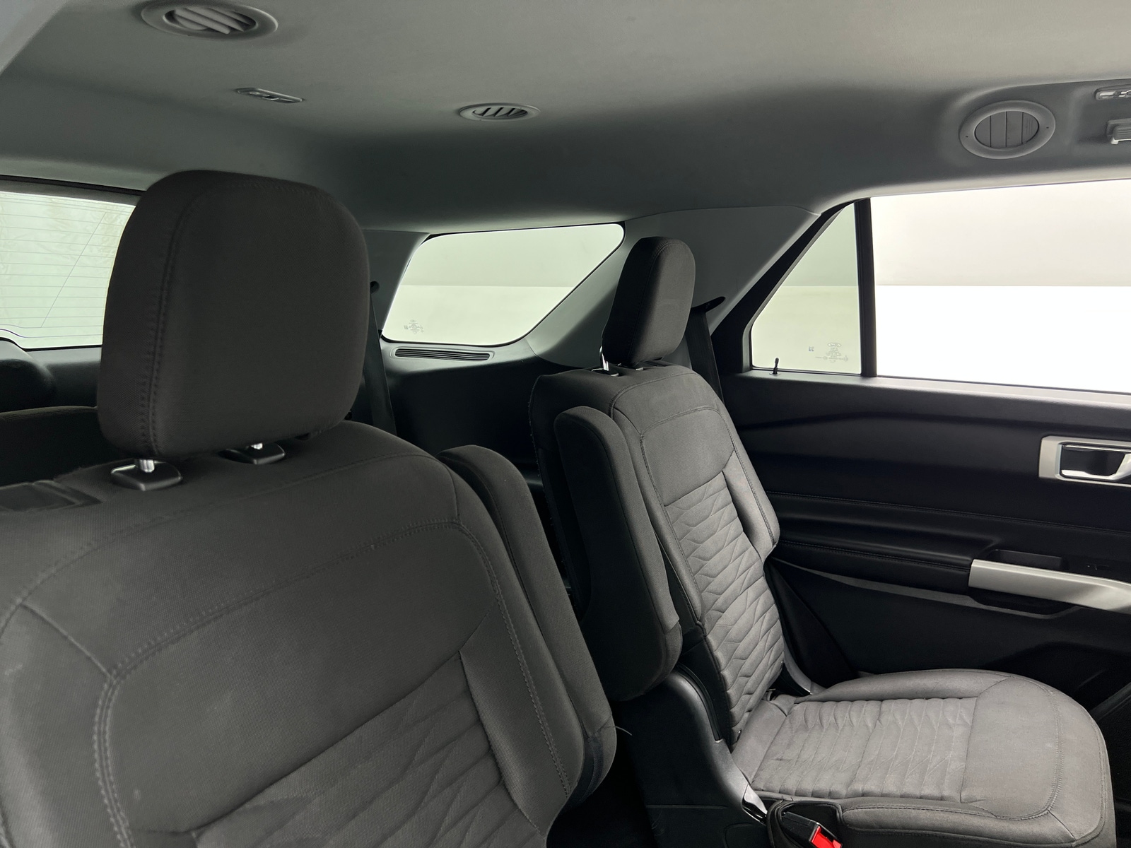 Thumbnail: 2021 Ford Explorer - 6