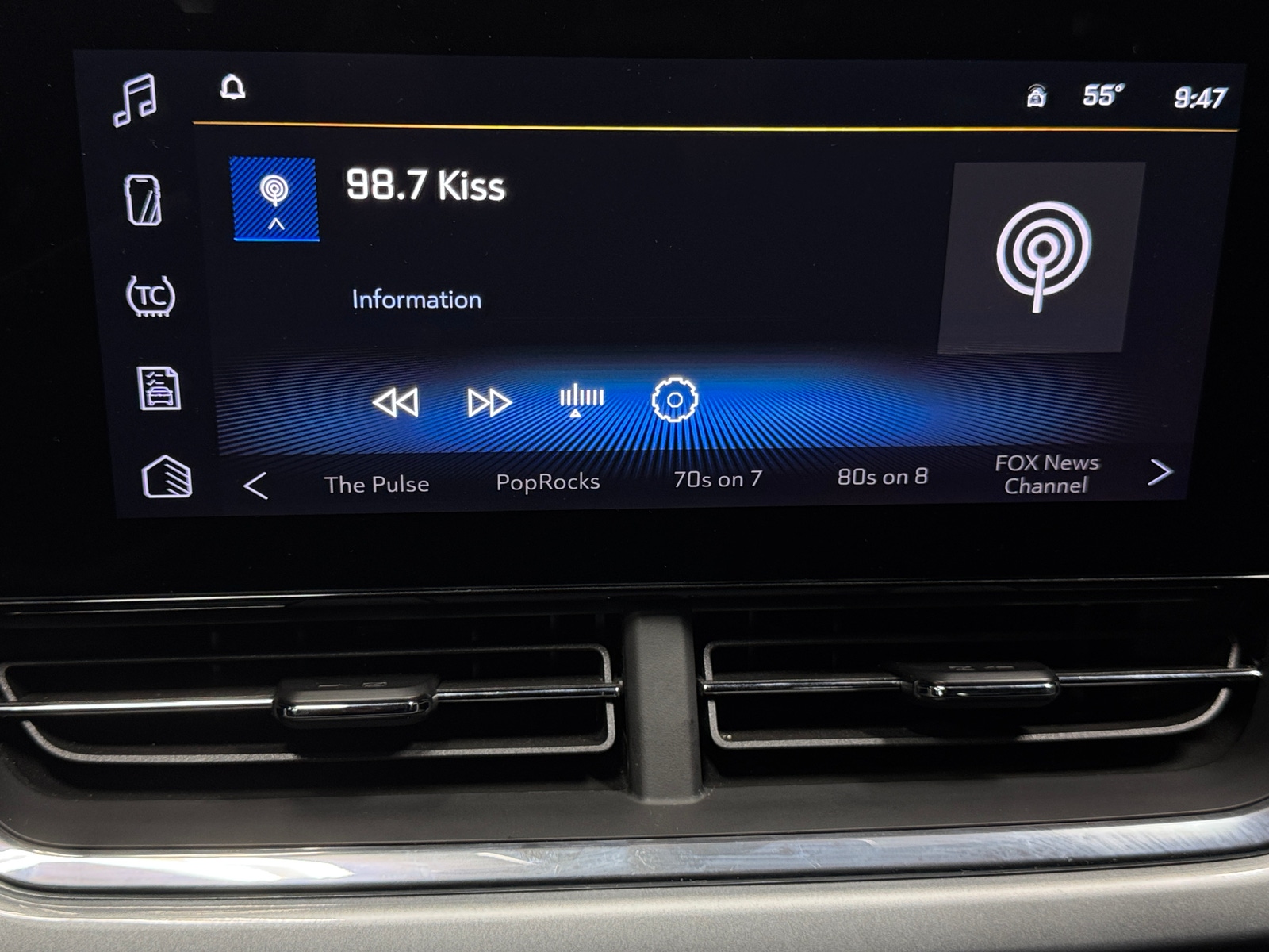 Thumbnail: 2025 Chevrolet Trax - 4