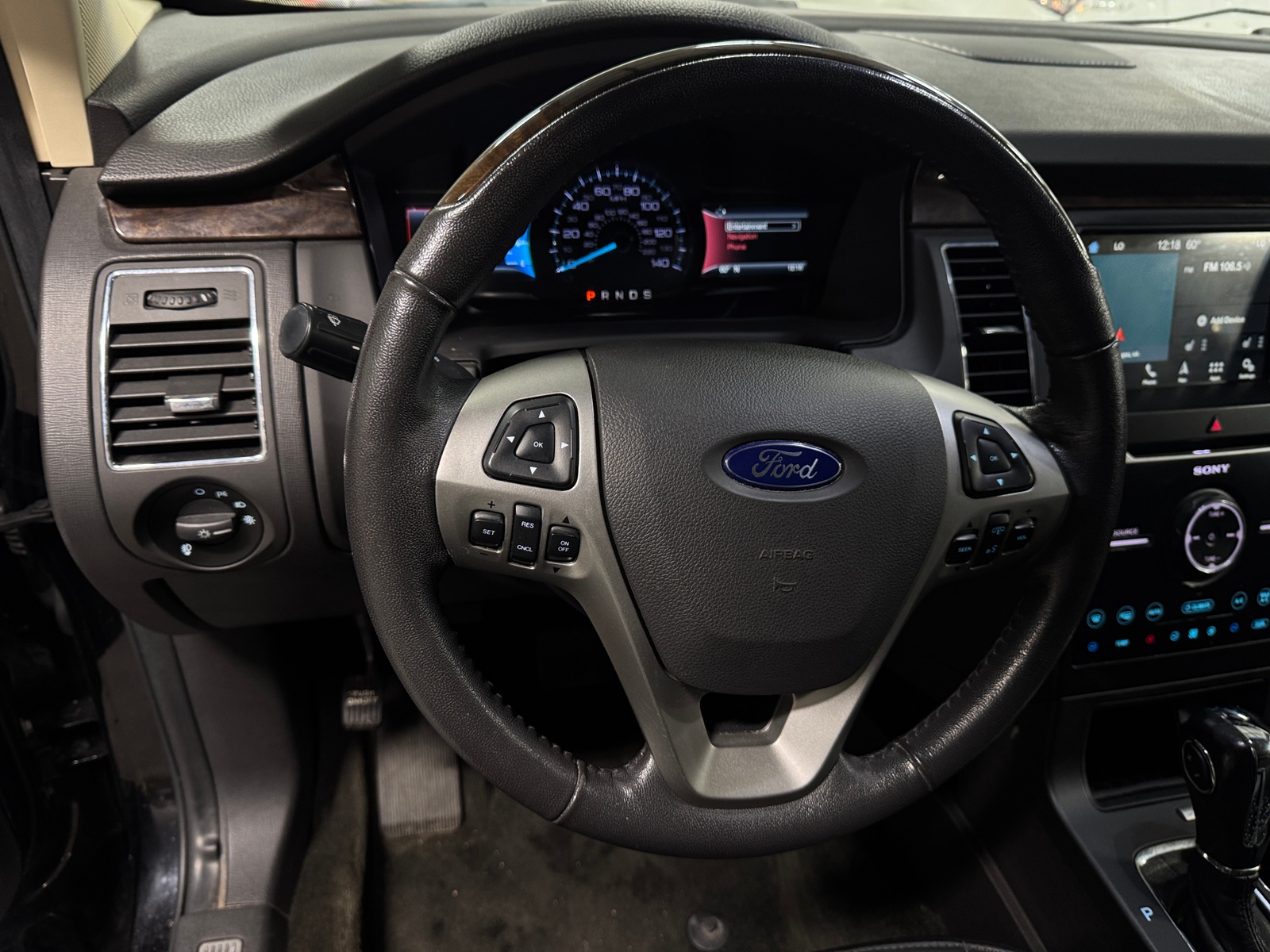 Thumbnail: 2019 Ford Flex - 4