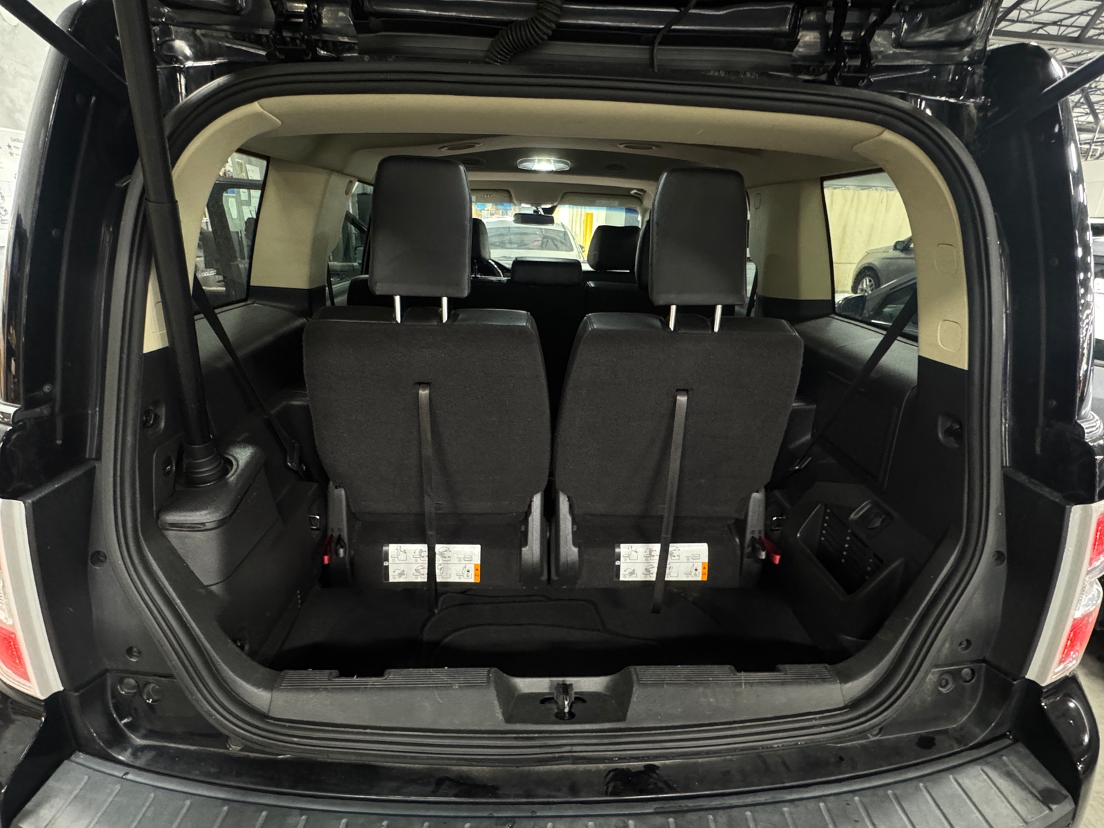 Thumbnail: 2019 Ford Flex - 6