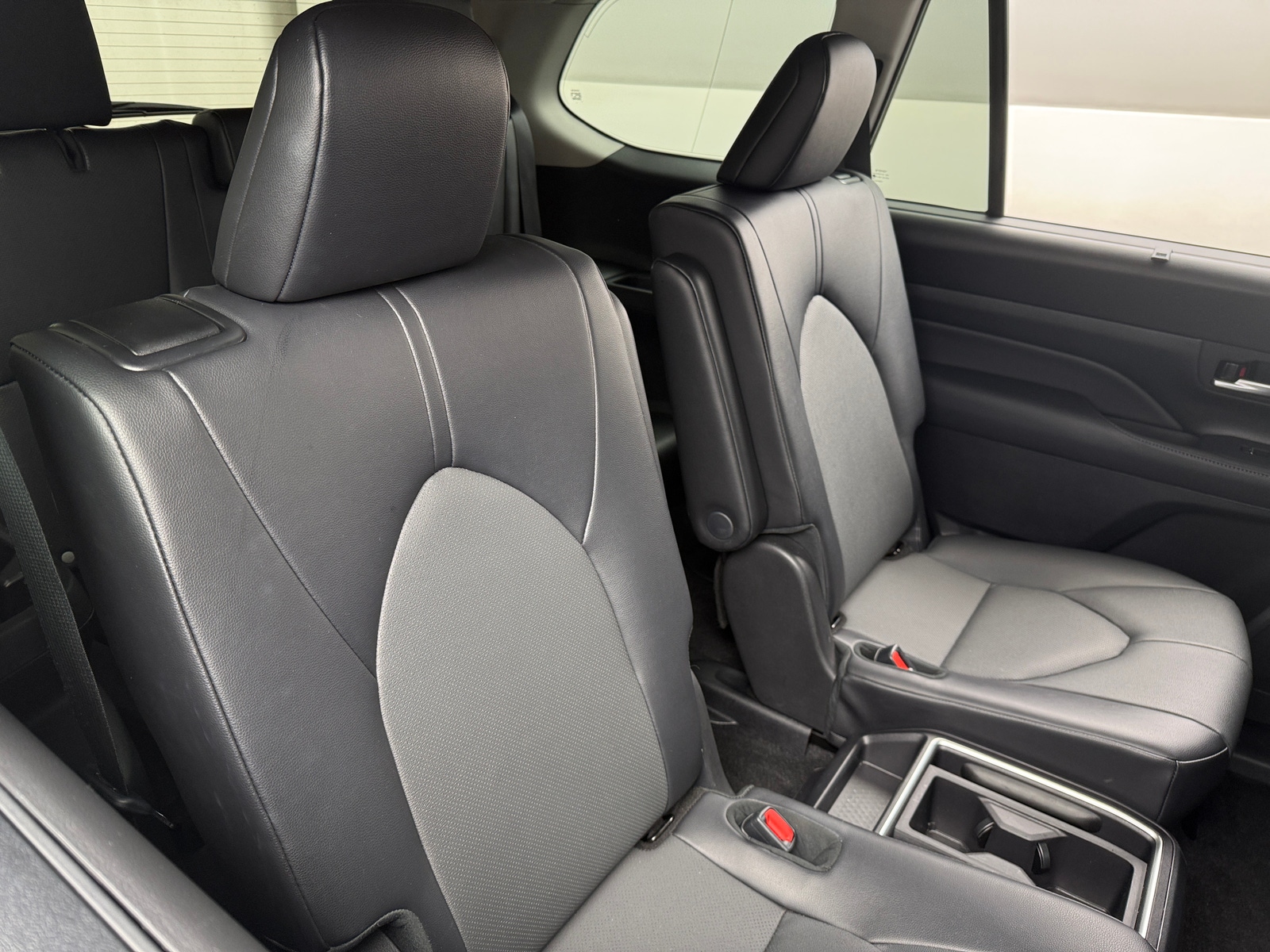 Thumbnail: 2025 Toyota Grand Highlander - 5