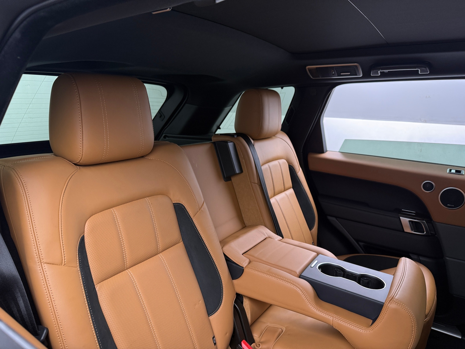 Thumbnail: 2018 Land Rover Range Rover Sport - 5