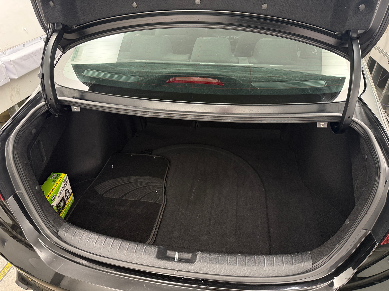 Thumbnail: 2024 Kia Forte - 7