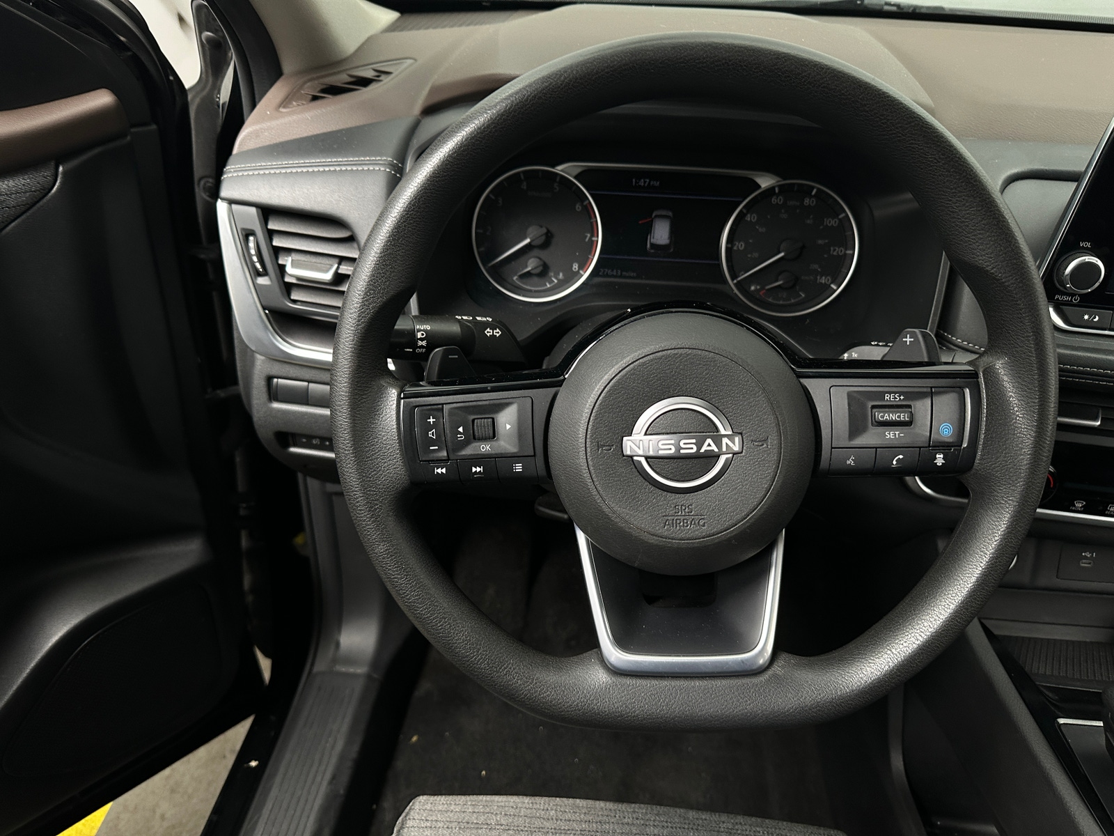 Thumbnail: 2023 Nissan Rogue - 5