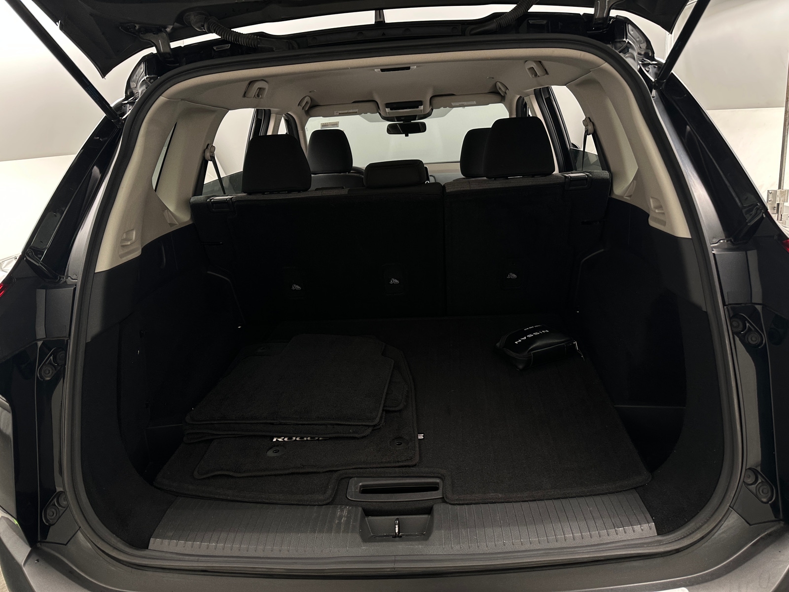 Thumbnail: 2023 Nissan Rogue - 7