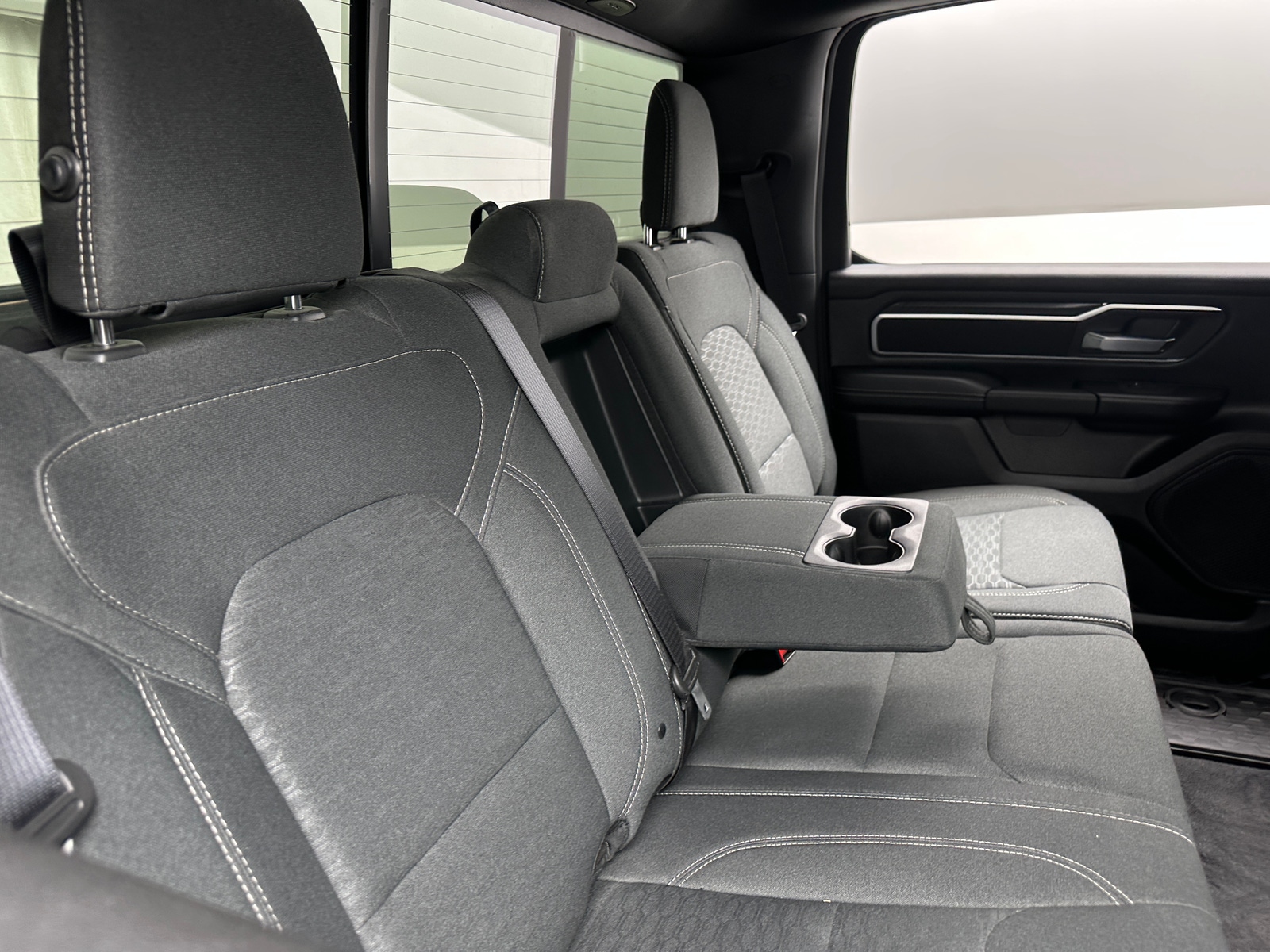 Thumbnail: 2025 RAM 1500 - 6