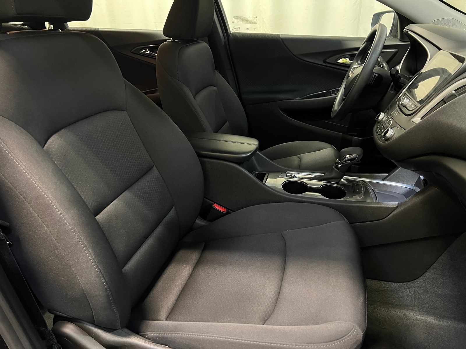 Thumbnail: 2024 Chevrolet Malibu - 2