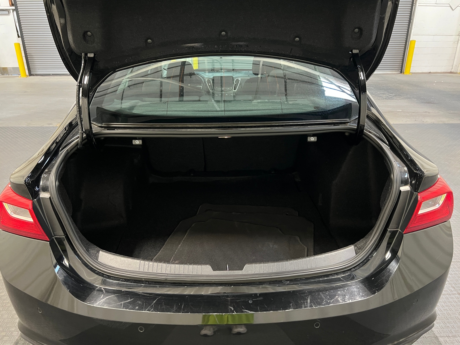 Thumbnail: 2024 Chevrolet Malibu - 7