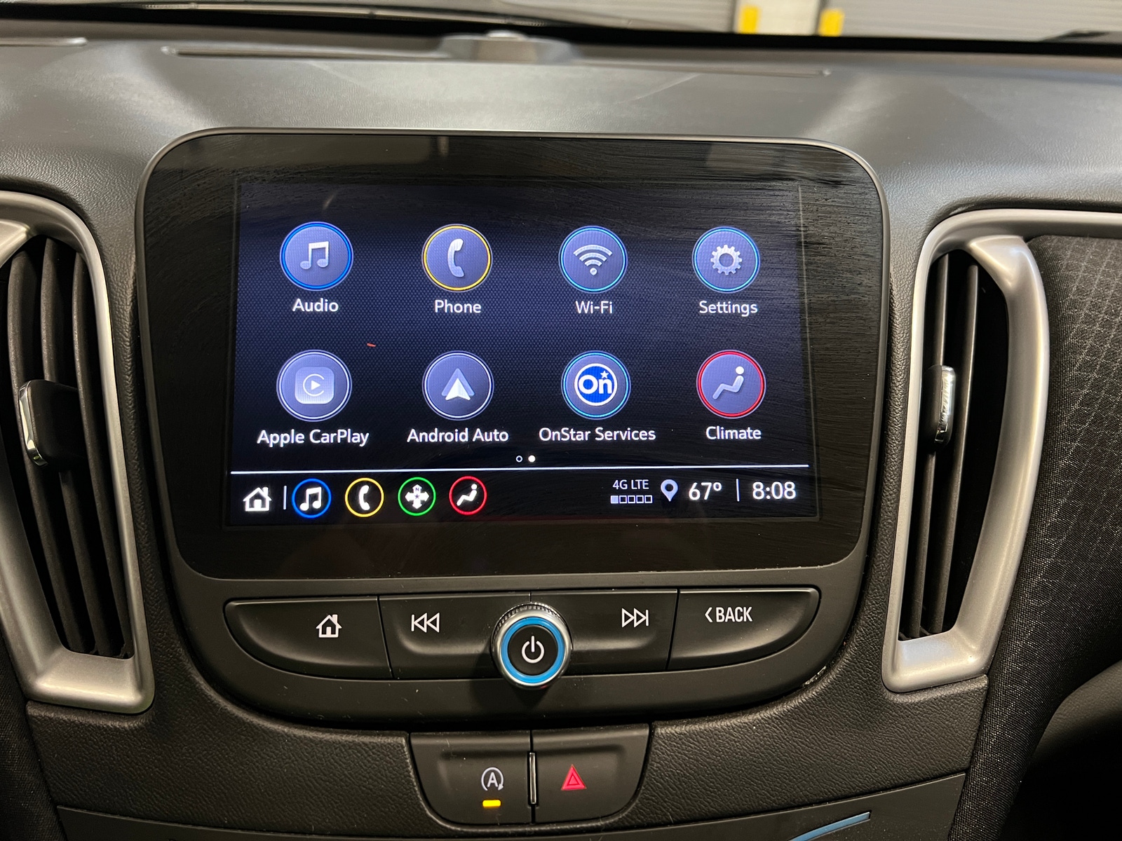 Thumbnail: 2024 Chevrolet Malibu - 4