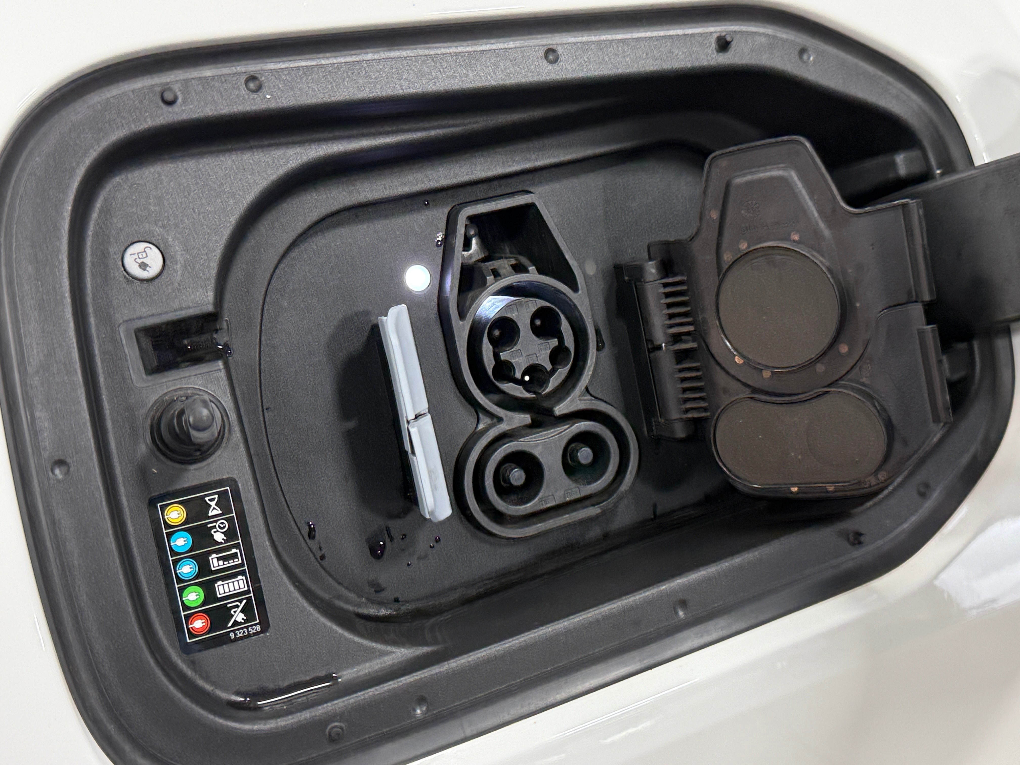 Used 2025 BMW iX 50 with VIN WB523CF05SCS91343 for sale in Auburn, WA