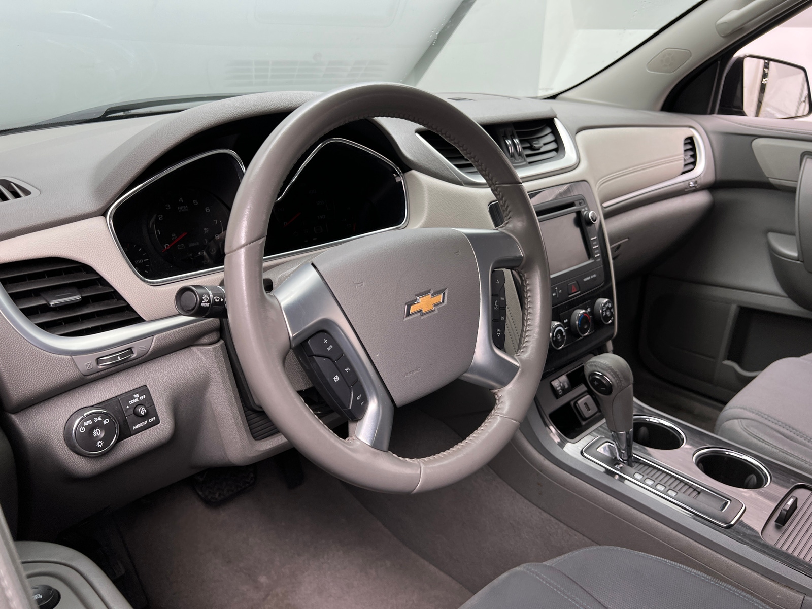 Thumbnail: 2016 Chevrolet Traverse - 5