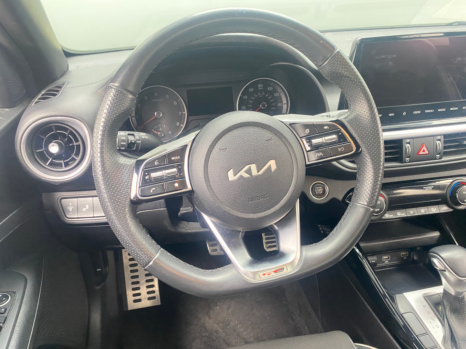 Thumbnail: 2022 Kia Forte - 5