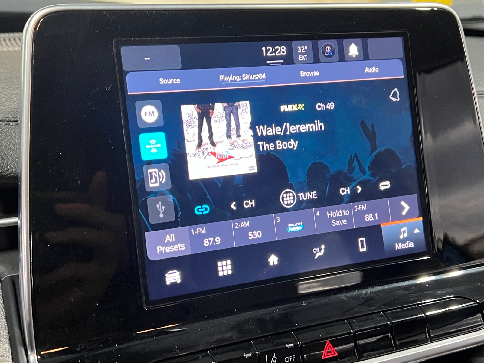 Thumbnail: 2022 Jeep Compass - 4