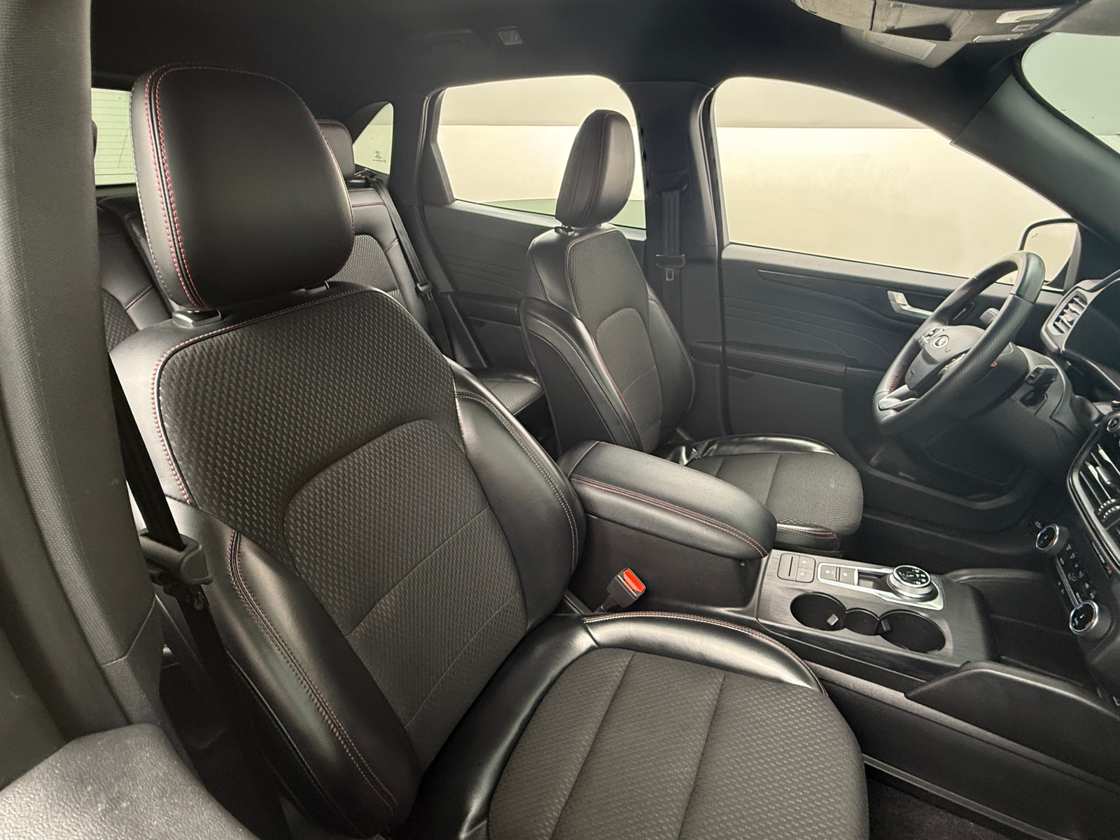 Thumbnail: 2025 Ford Escape - 2