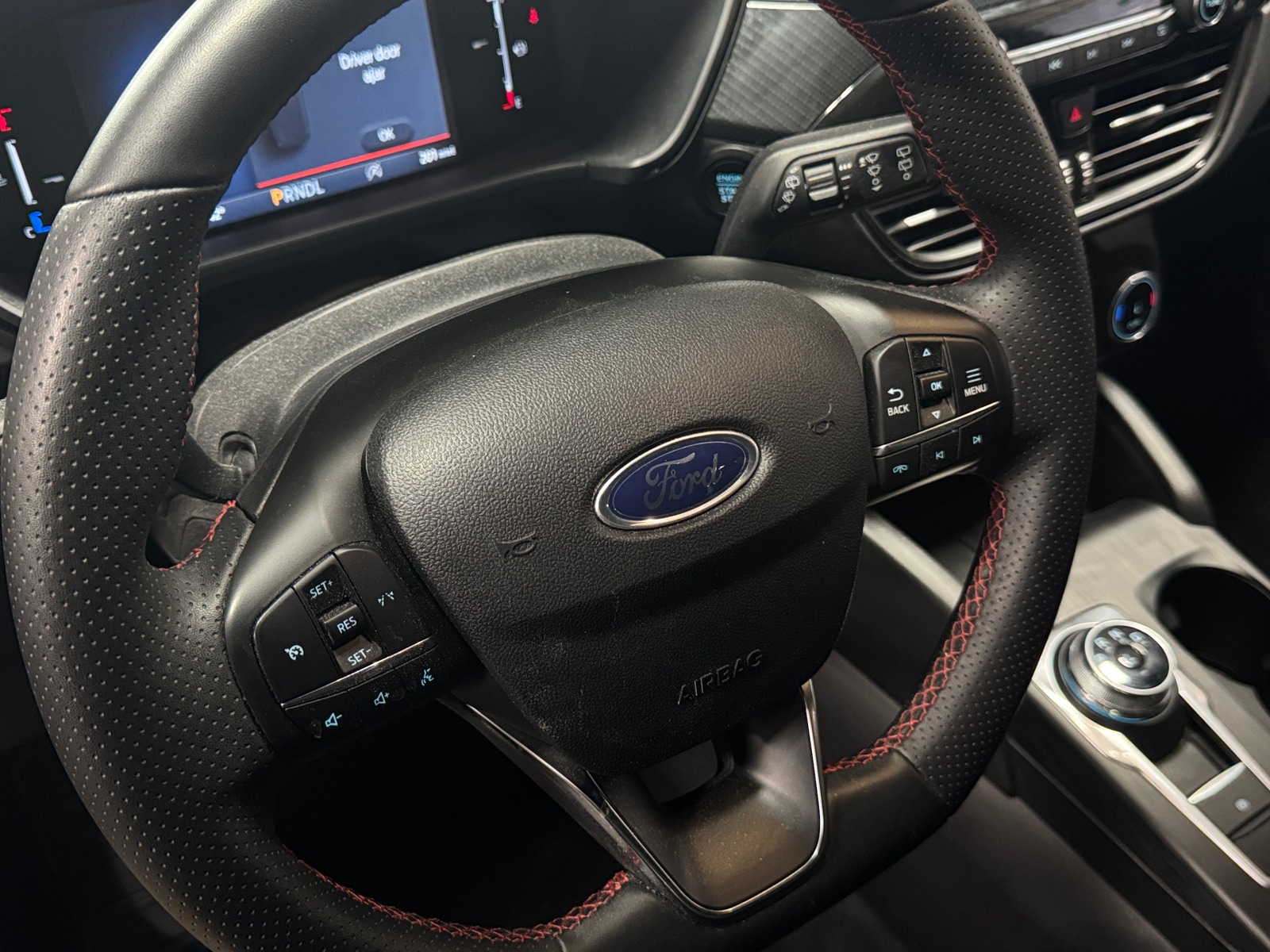 Thumbnail: 2025 Ford Escape - 5