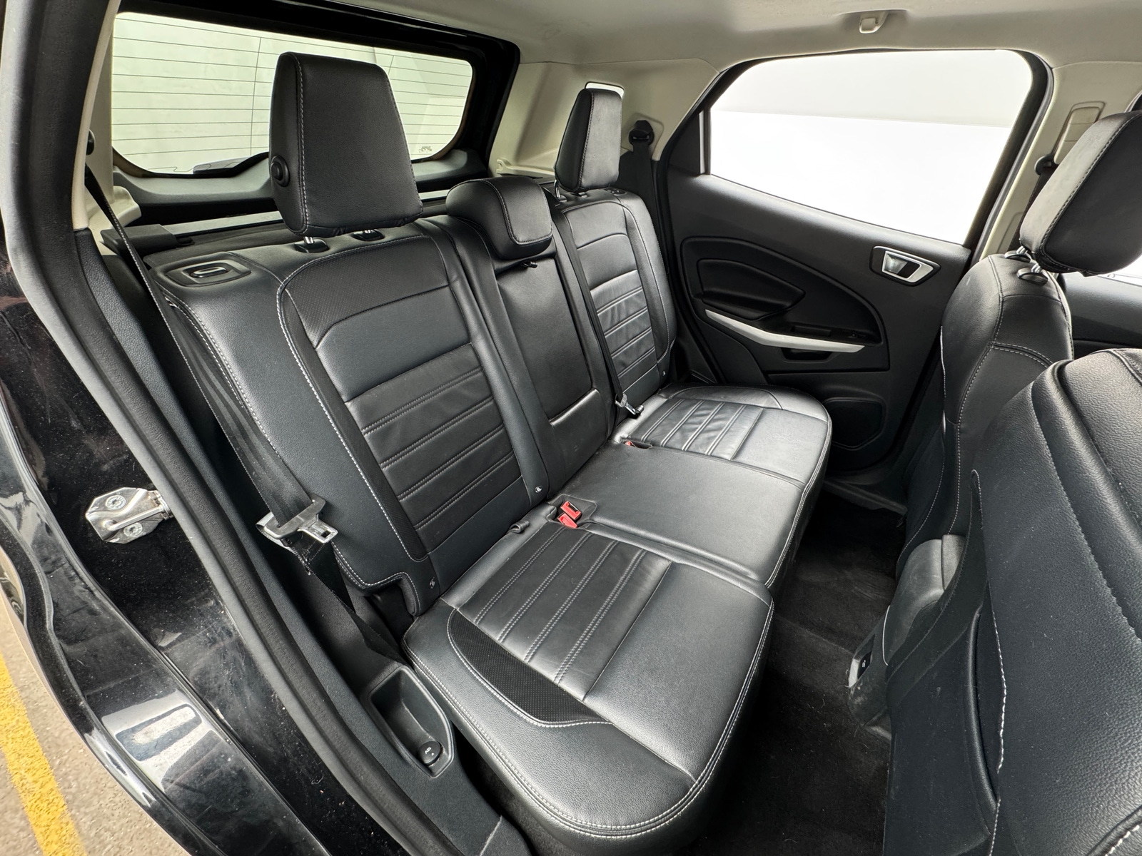 Thumbnail: 2018 Ford EcoSport - 5