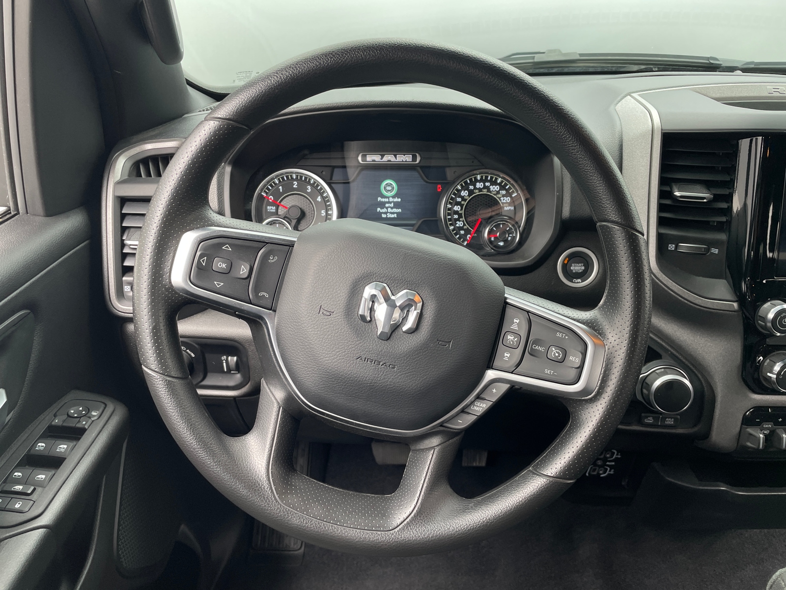 Thumbnail: 2025 RAM 1500 - 5