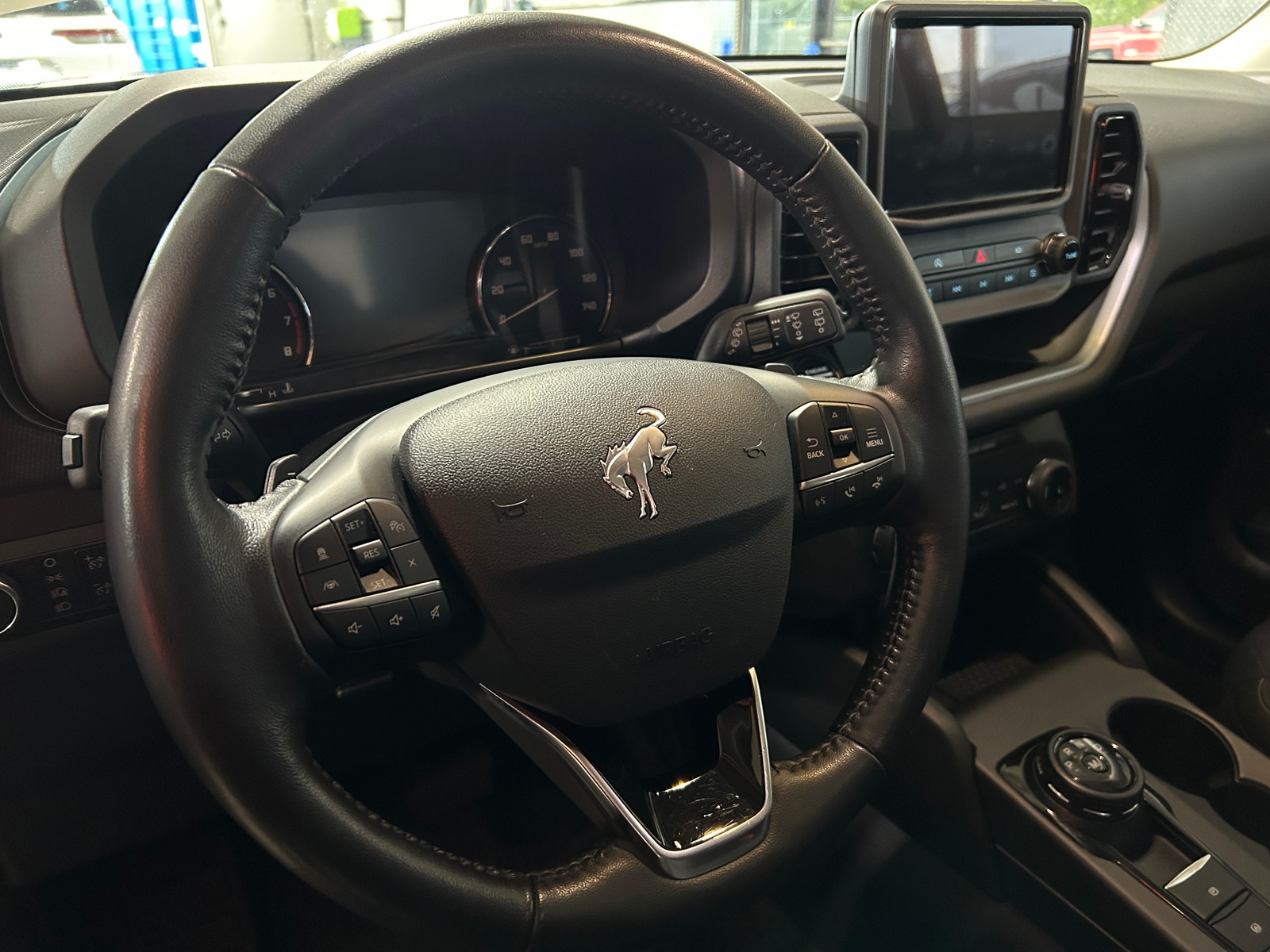 Thumbnail: 2023 Ford Bronco Sport - 5