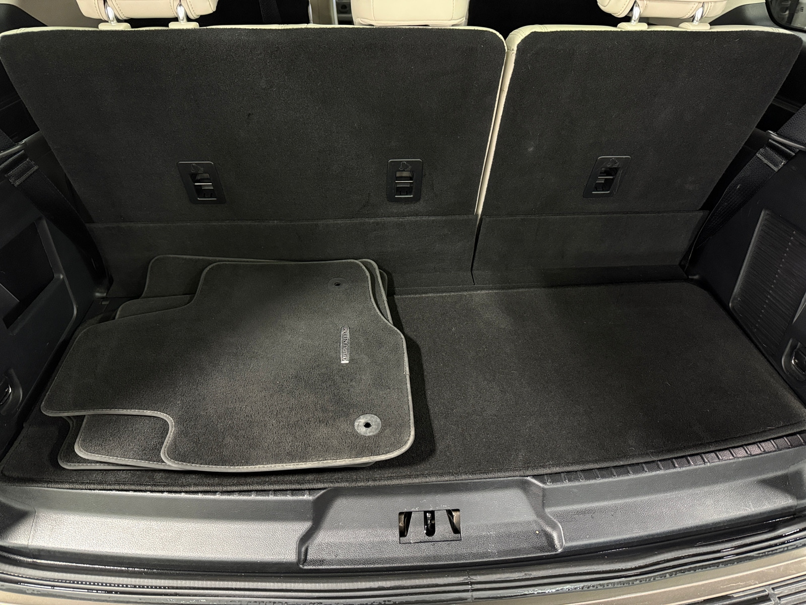 Thumbnail: 2019 Ford Expedition - 6