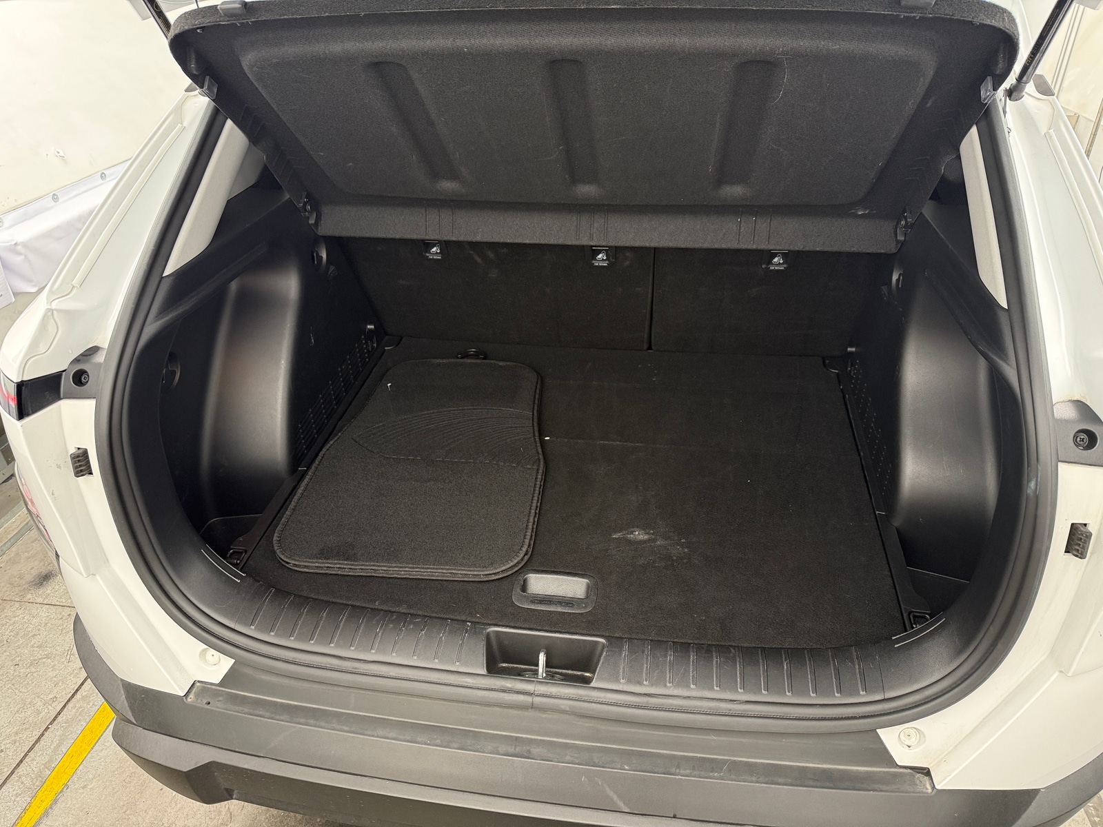 Thumbnail: 2025 Hyundai Kona - 7