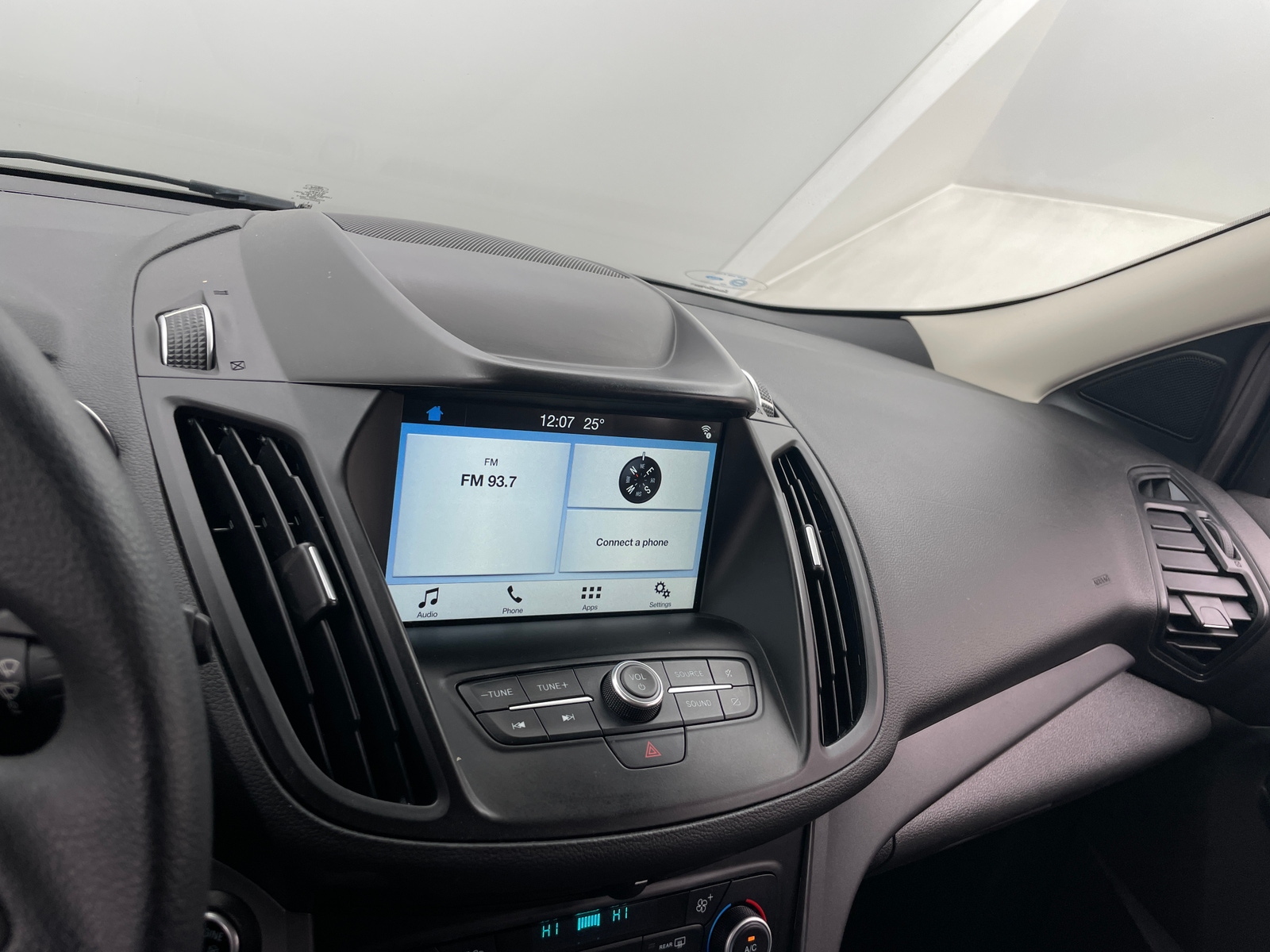 Thumbnail: 2019 Ford Escape - 4