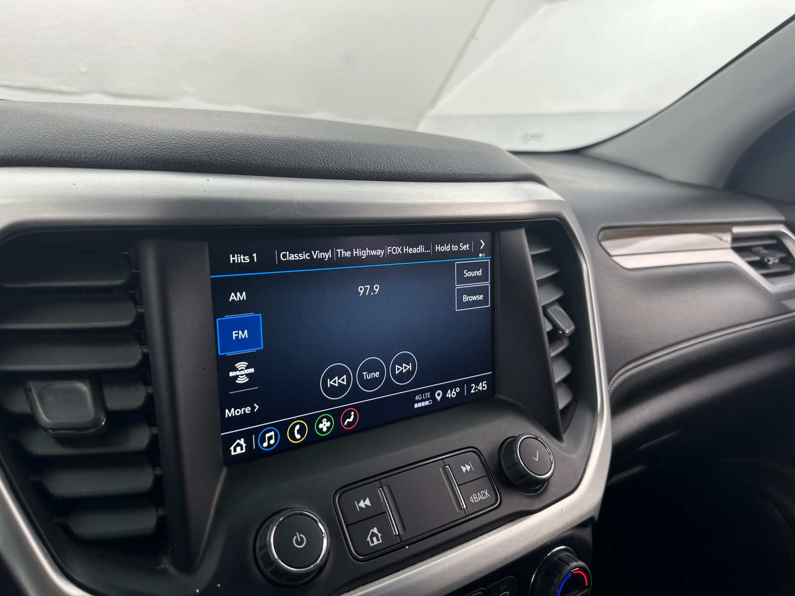 Thumbnail: 2023 GMC Acadia - 4